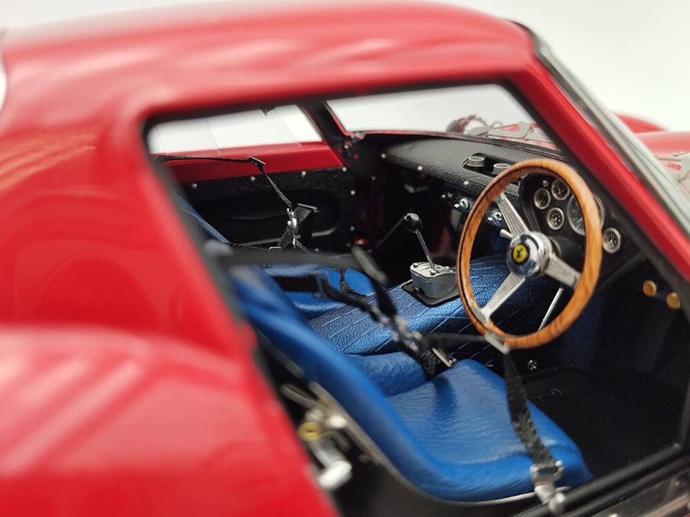 Alt View 3. CMC - Ferrari 250 GTO Red "Ron Fry - London Motor Show" (1962) Limited Edition to 2000 pieces Worldwide 1/18 Model Car by CMC.