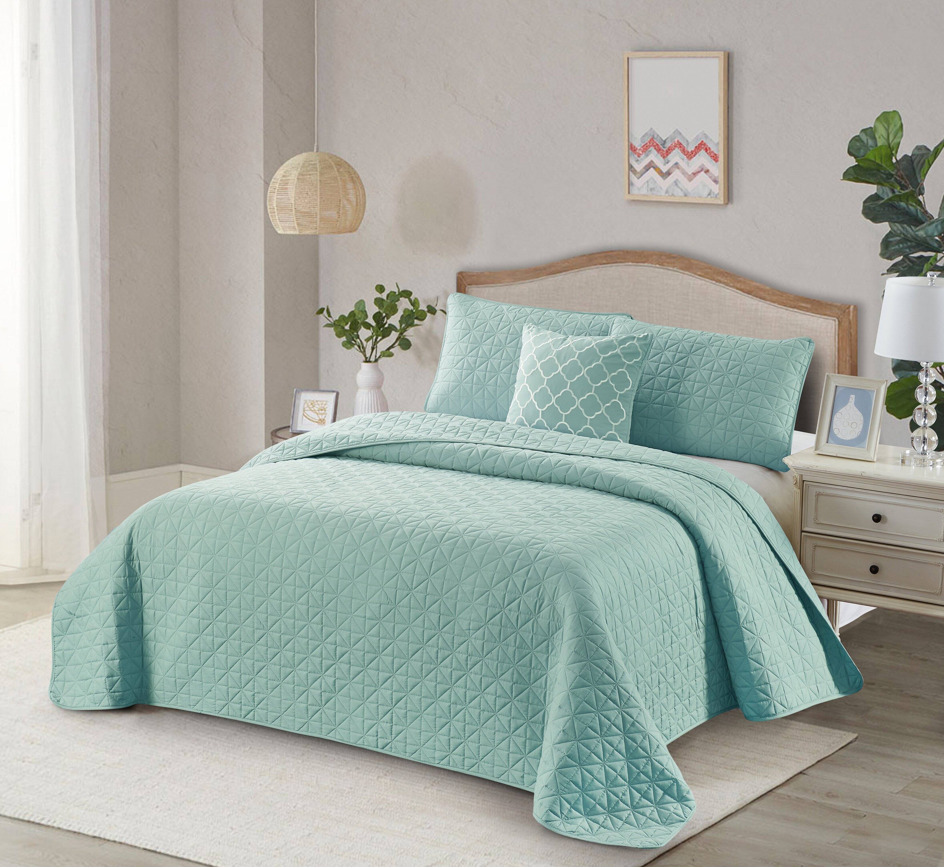 Front. Bibb Home - Bibb Home 4 Piece Solid Quilt Set with Cushion - Light Blue.