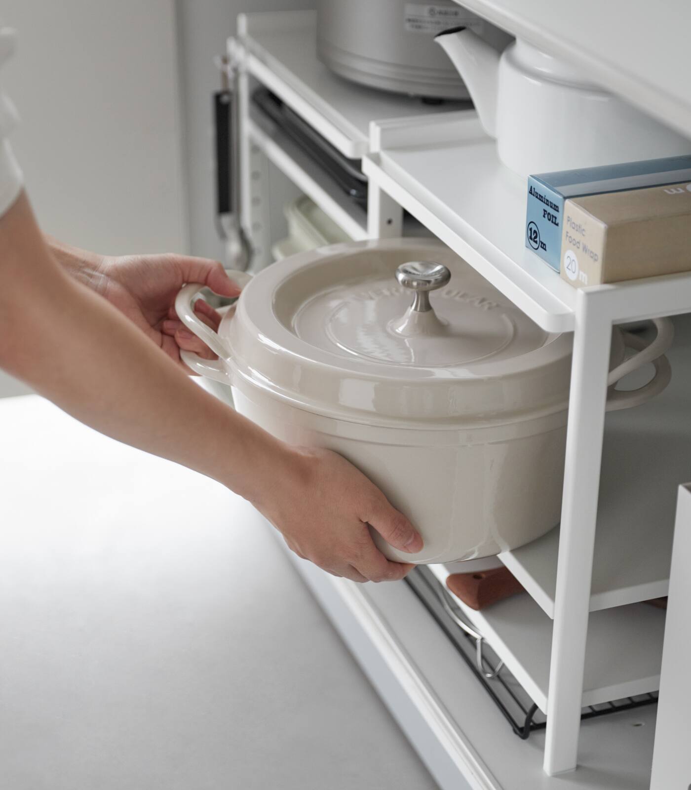 Aluminum FOIL Plastic Food Wrap 12 in x 20 m