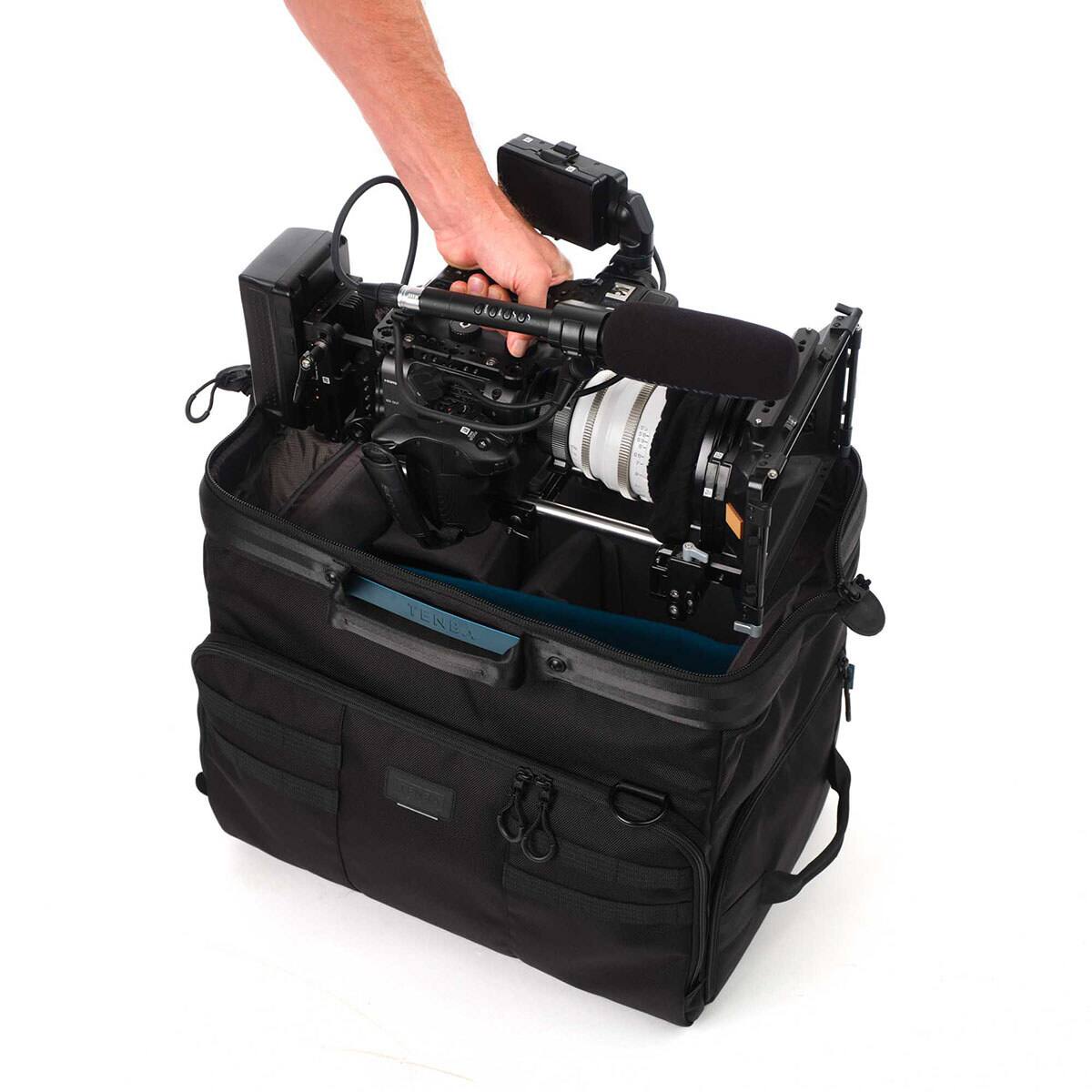 Alt View 5. Tenba - Tenba Cineluxe v2 Shoulder Bag 21 Hightop for Professional Camcorders, Cinema Cameras and ENG Rigs, Black.