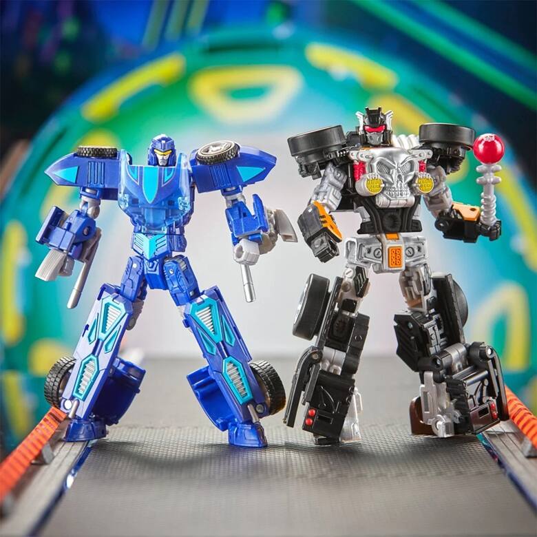 Alt View 6. Transformers - Bone Shaker Deluxe Class | Transformers x Hot Wheels | Transformers Collaborative - Multicolor.