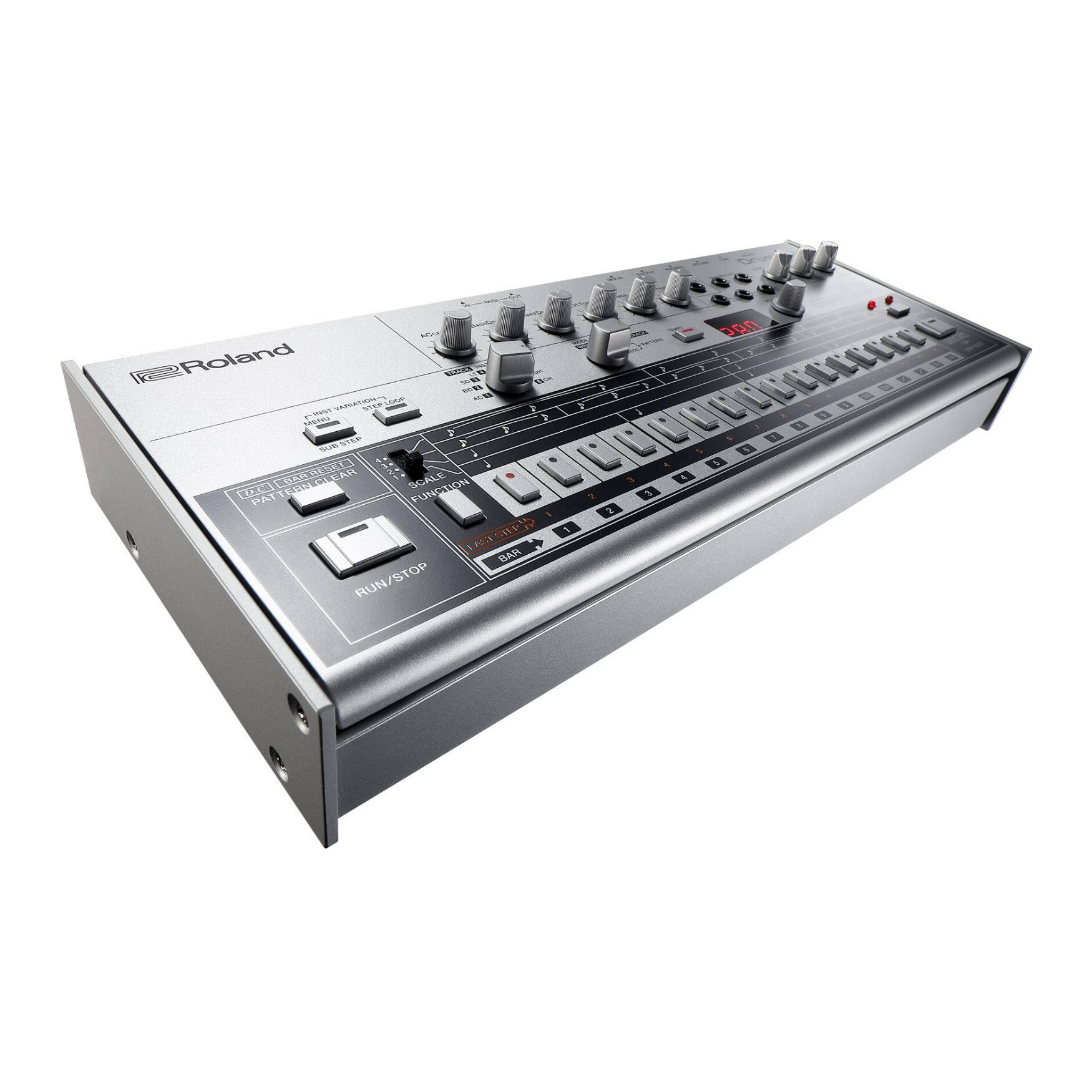 Roland WDS-1 ATA SEAO C. 27 C. ASOKA b > 3 SSt SUE SEF 2 S. LA PATTERIA LR3a COAR SGALE JOM PAT FUNGI of - 1 NTES 1 BAM RUN/STOP An . 1 1 I 4 6 & V & 1