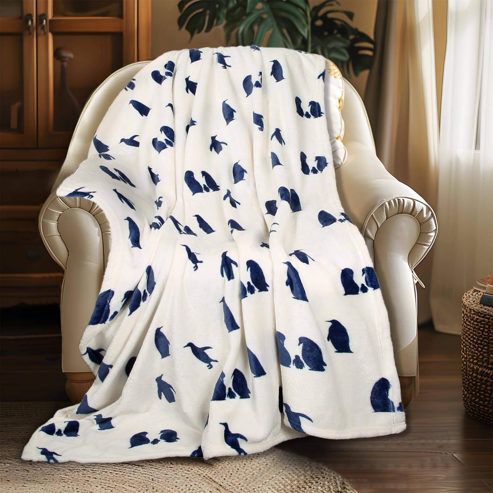 Penguin Print Navy Fleece (50x60 IN)