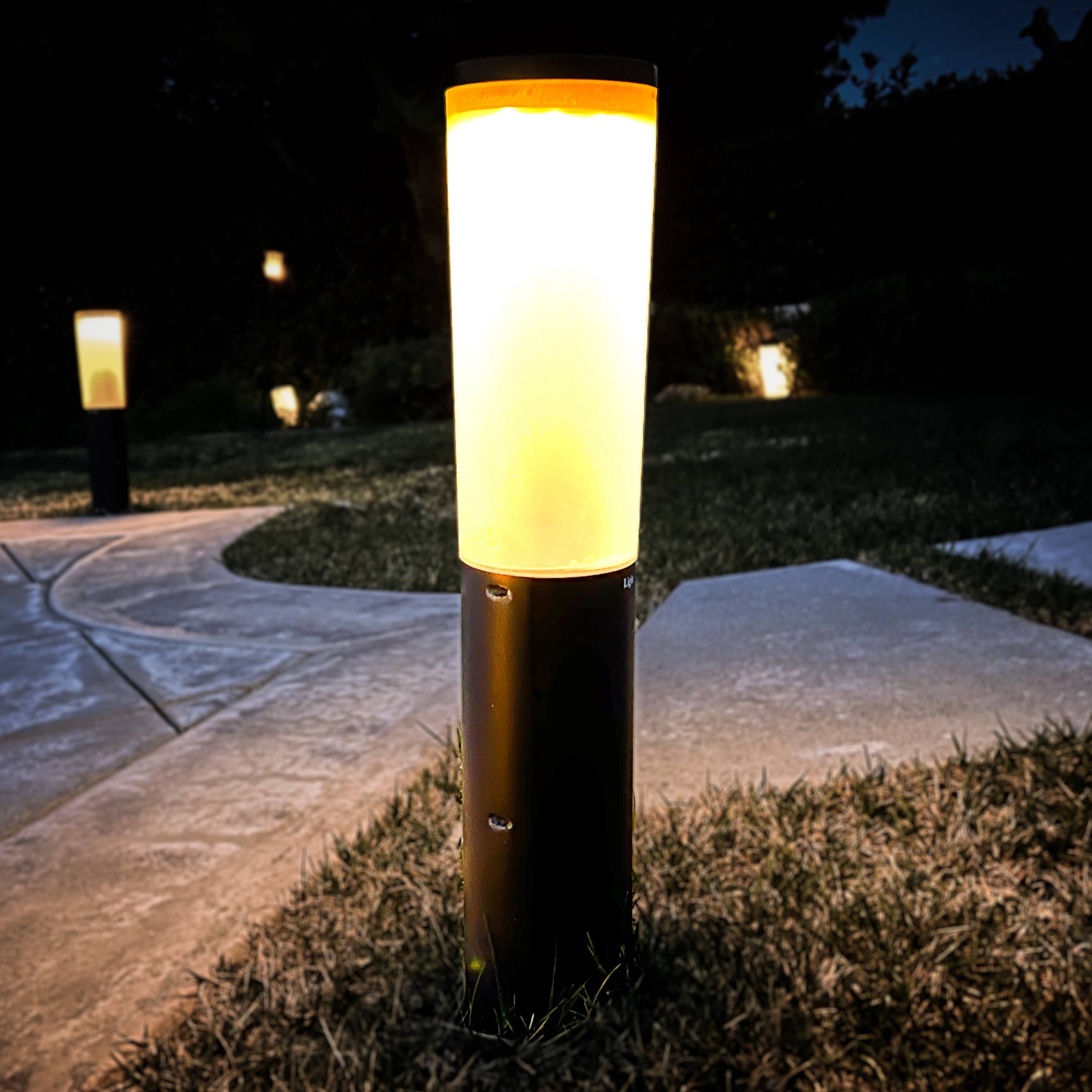 Angle. Techko Maid - Solar LED Garden and Pathway Bollard Light (Dual Lighting Modes) - Black.