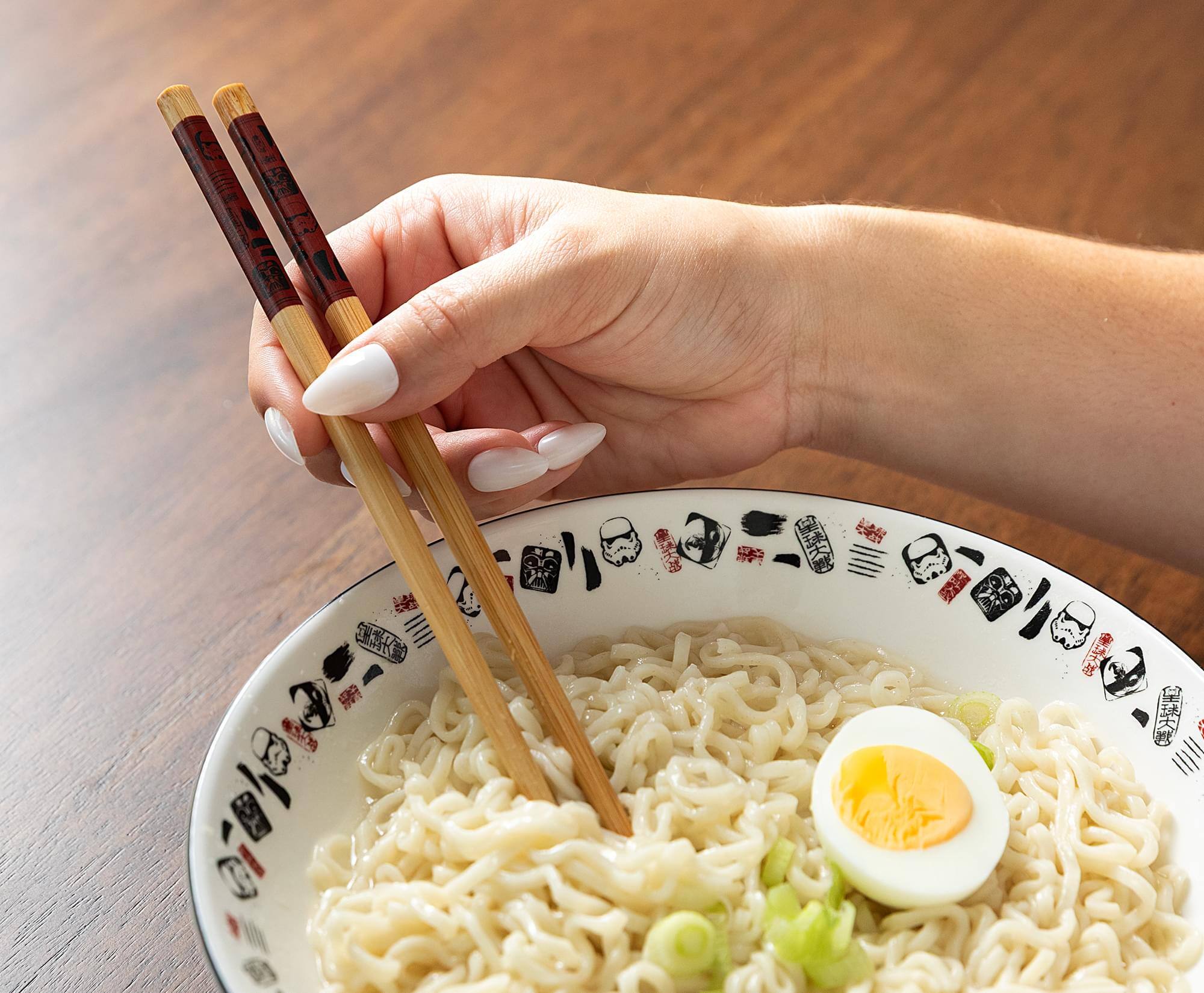 Alt View 4. Silver Buffalo - Star Wars Characters 30-Ounce Ceramic Ramen Bowl and Chopstick Set - Multi-Colored.