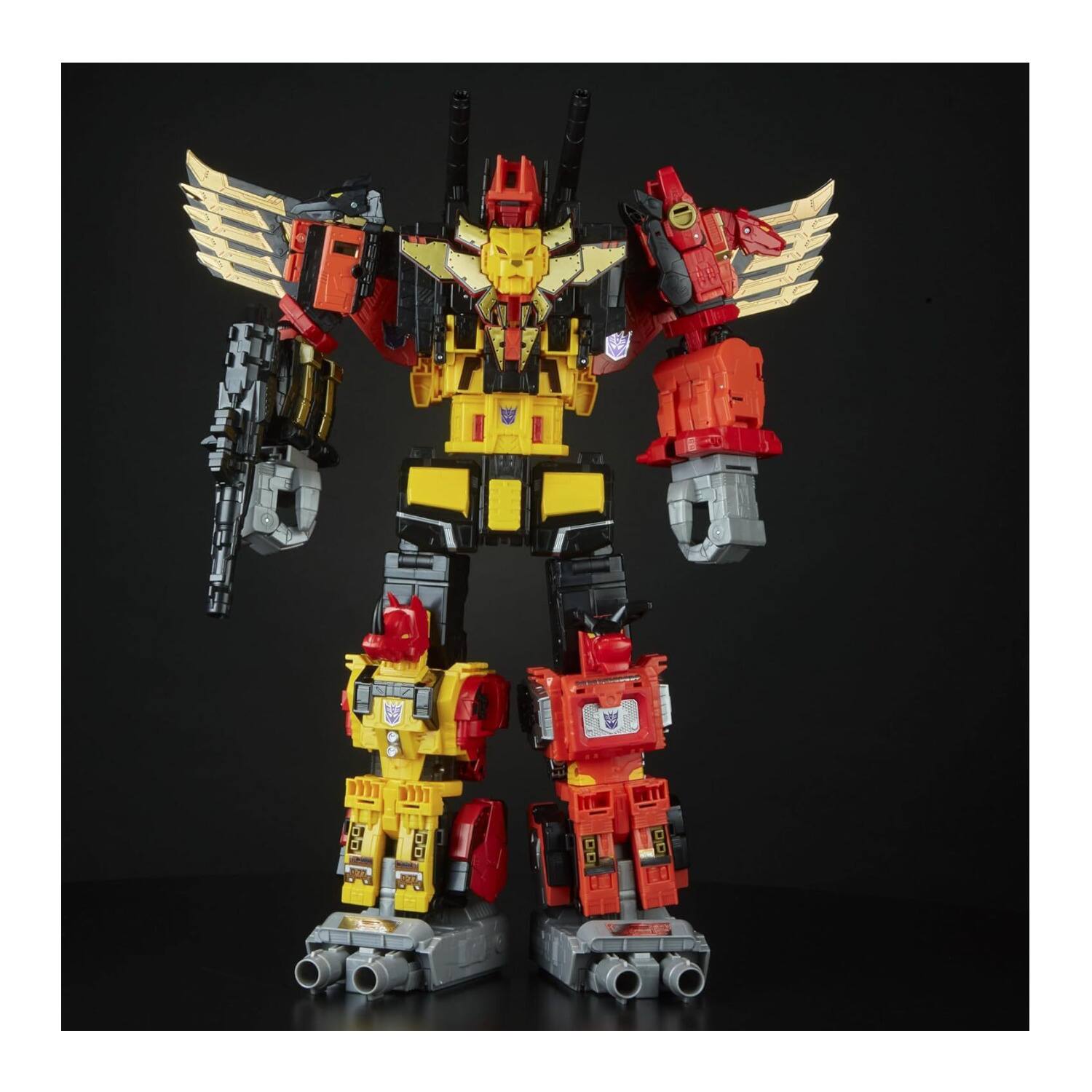 Angle. Transformers - Predaking Combiner Team Set Titan Class | Transformers Generations Power of the Primes - Multicolor.