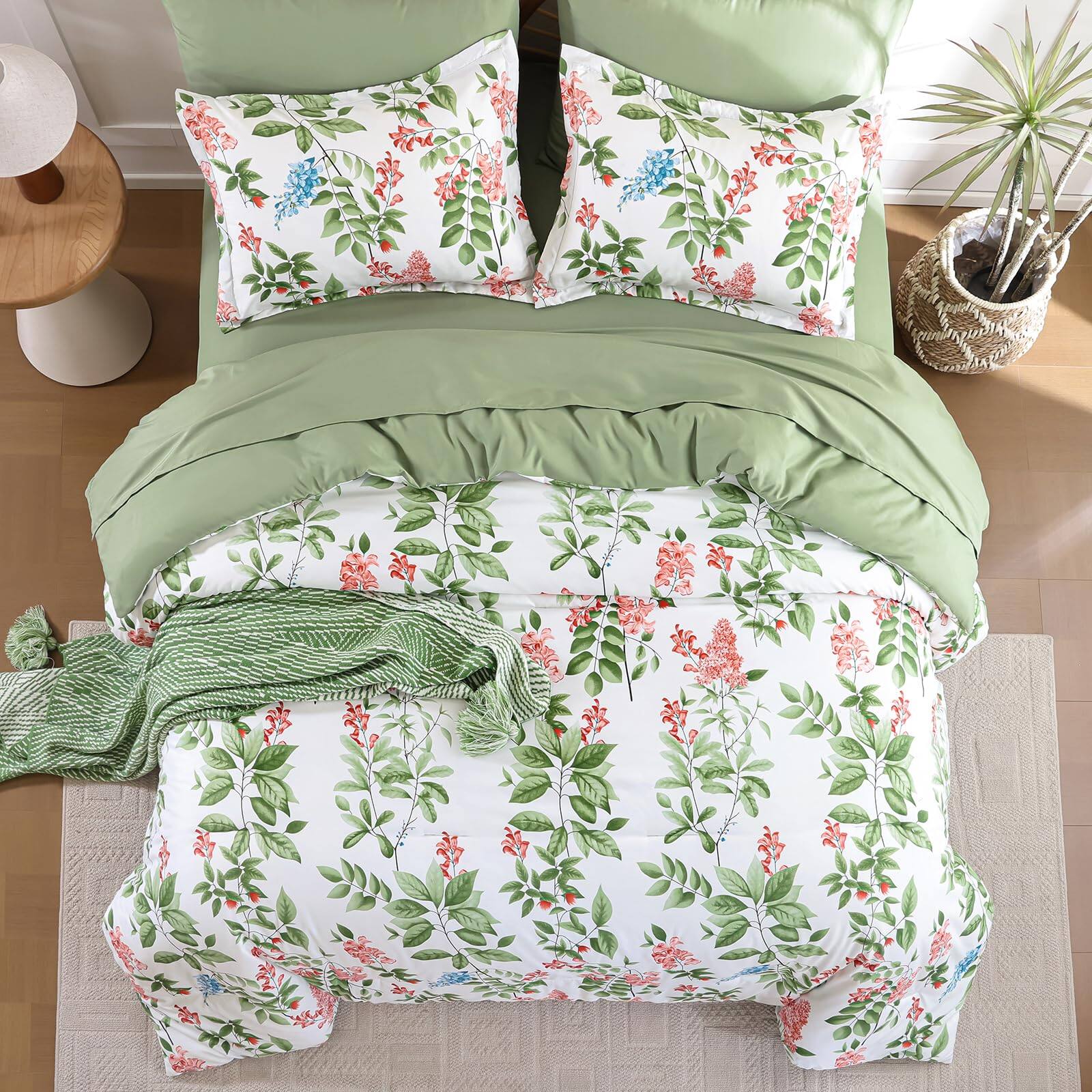 Alt View 3. Earthley Blooms - Comforter Set Floral Bedding Botanical With Pillowcases Soft Microfiber Complete Sets For All Season - Navy Blue-King.