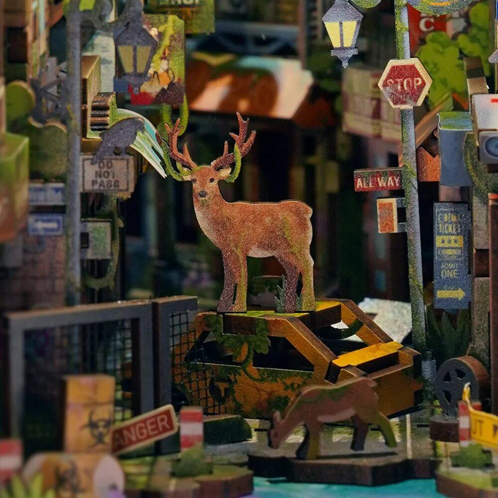 Back. 3D Puzzle - DIY 3D Book Nook Kit: Haven Zero 448pcs.