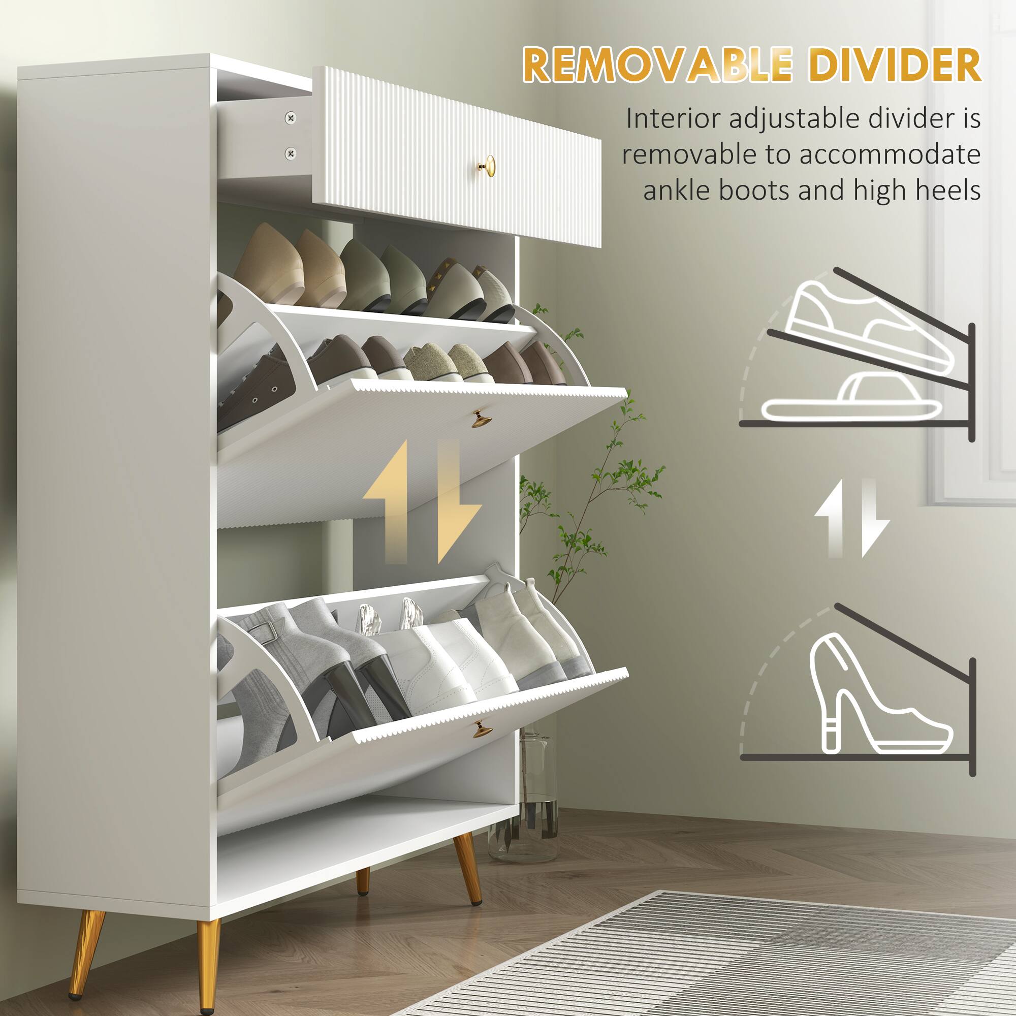 REMOVABLE DIVIDER
Interior adjustable divider is removable to accommodate ankle boots and high heels