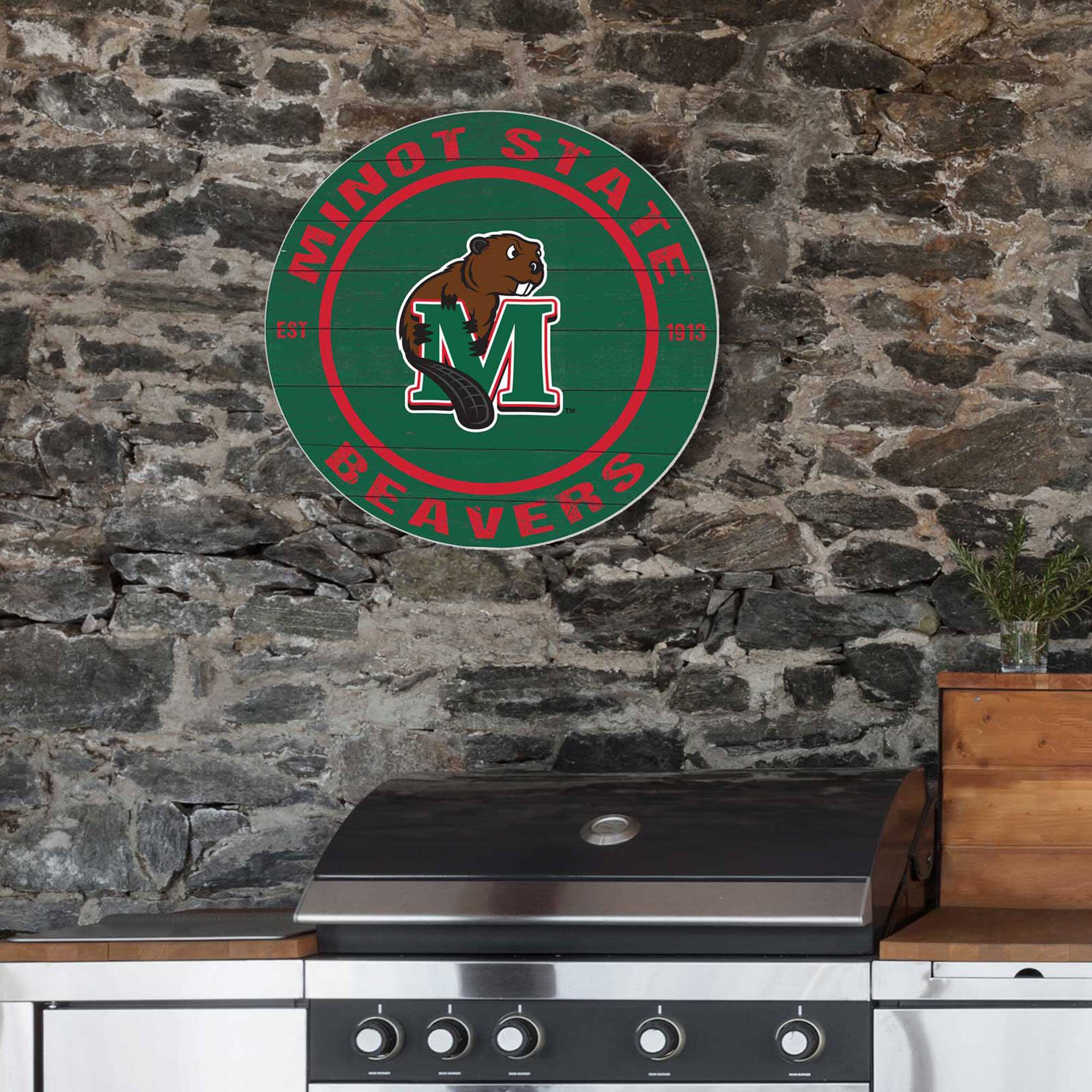 MINOT STATE  
EST 1913  
BEAVERS