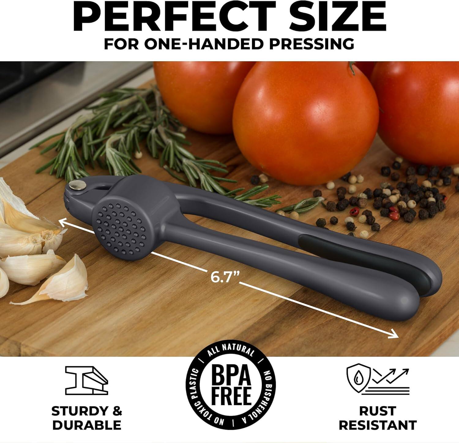 PERFECT SIZE FOR ONE-HANDED PRESSING  
6.7"  
STURDY & DURABLE  
ALL NATURAL - BPA FREE  
PLASTIC BP ON FREE BISPHENOL TOXIC ON A | RUST RESISTANT