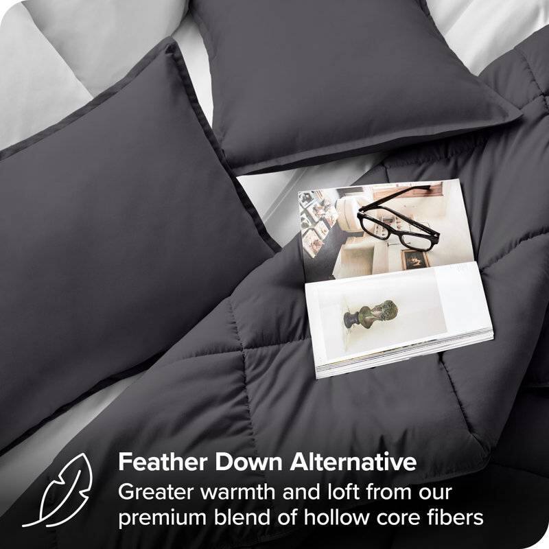 Feather Down Alternative  
Greater warmth and loft from our premium blend of hollow core fibers