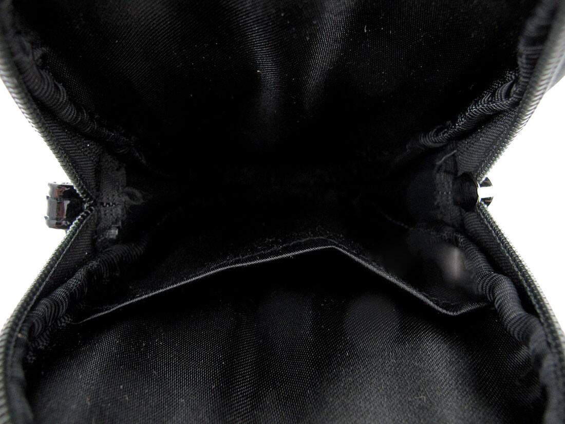 Alt View 2. Zeckos - Glossy Black Molded Skull Shaped Wristlet Purse w/Removable Strap - Black.