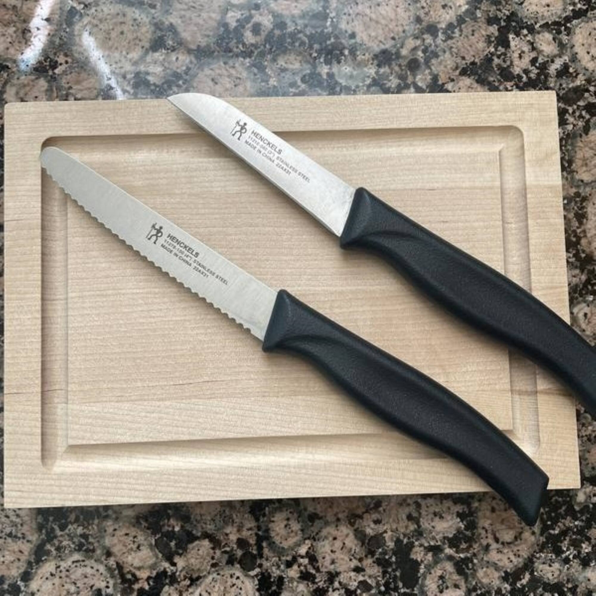 HENCKELS  
MADE IN CHINA  
STAINLESS STEEL