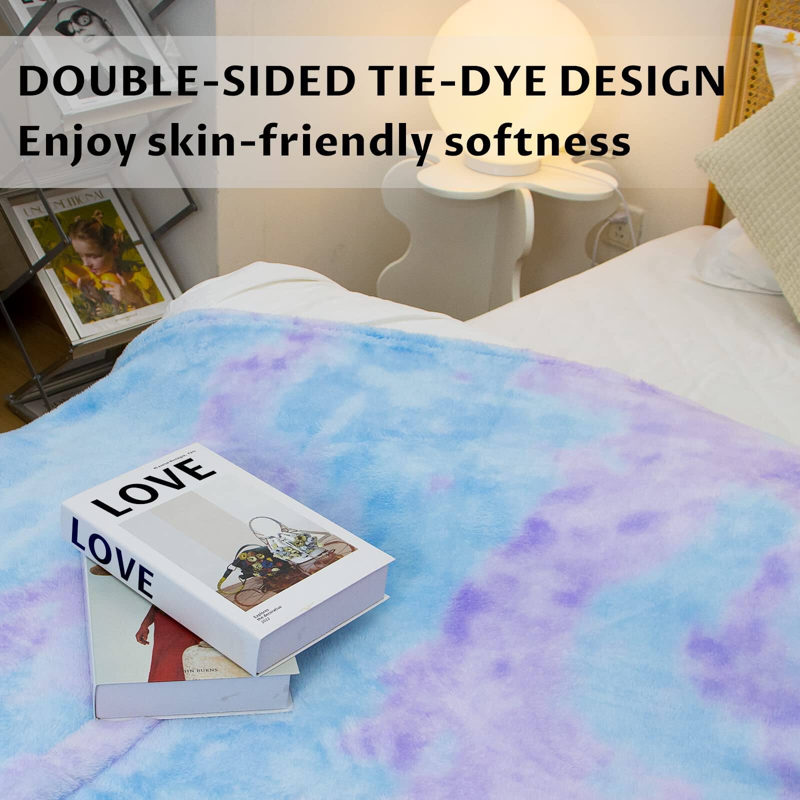DOUBLE-SIDED TIE-DYE DESIGN  
Enjoy skin-friendly softness