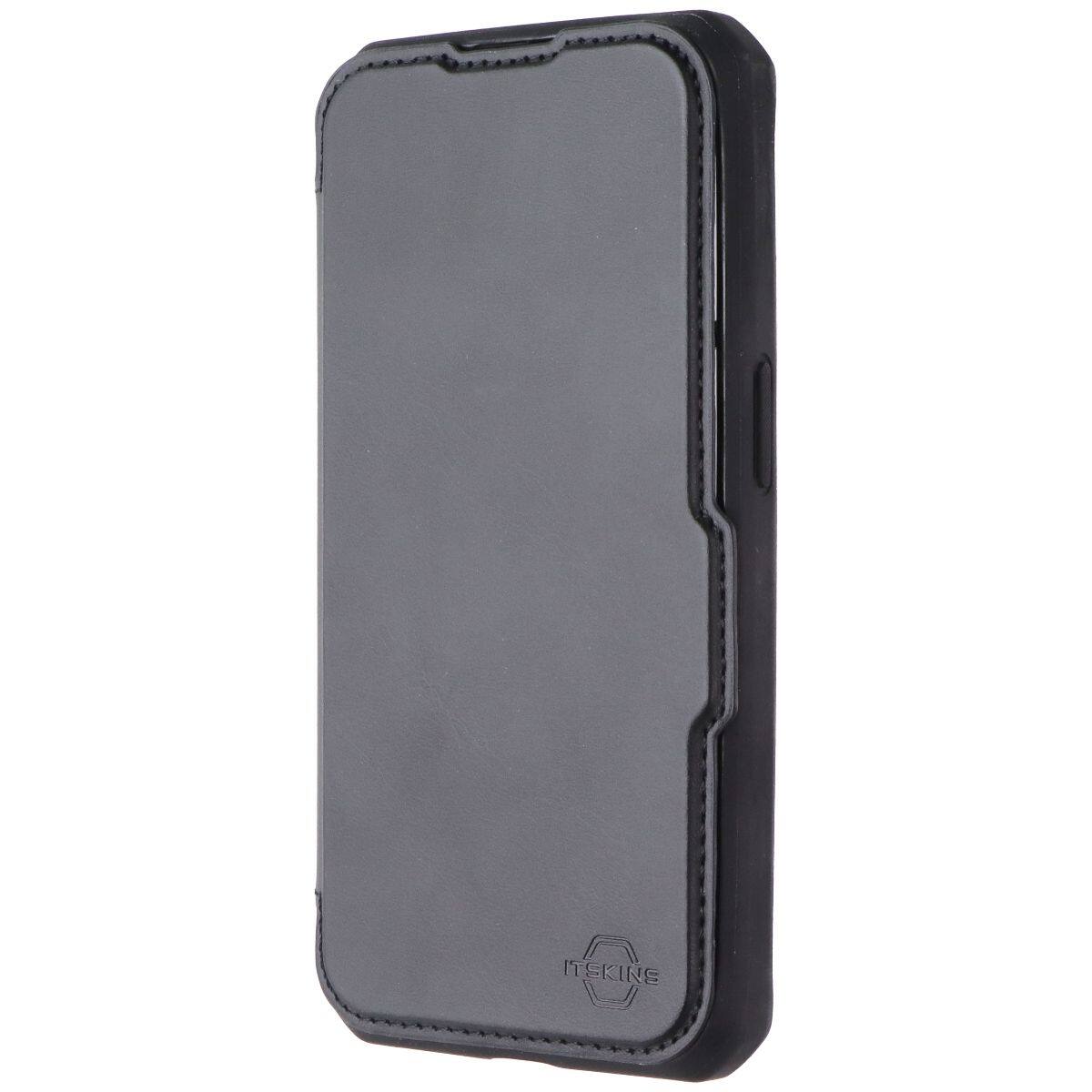 Angle. Itskins - Hybrid_R MagFolio Case for MagSafe for Apple iPhone 15 Pro - Black.