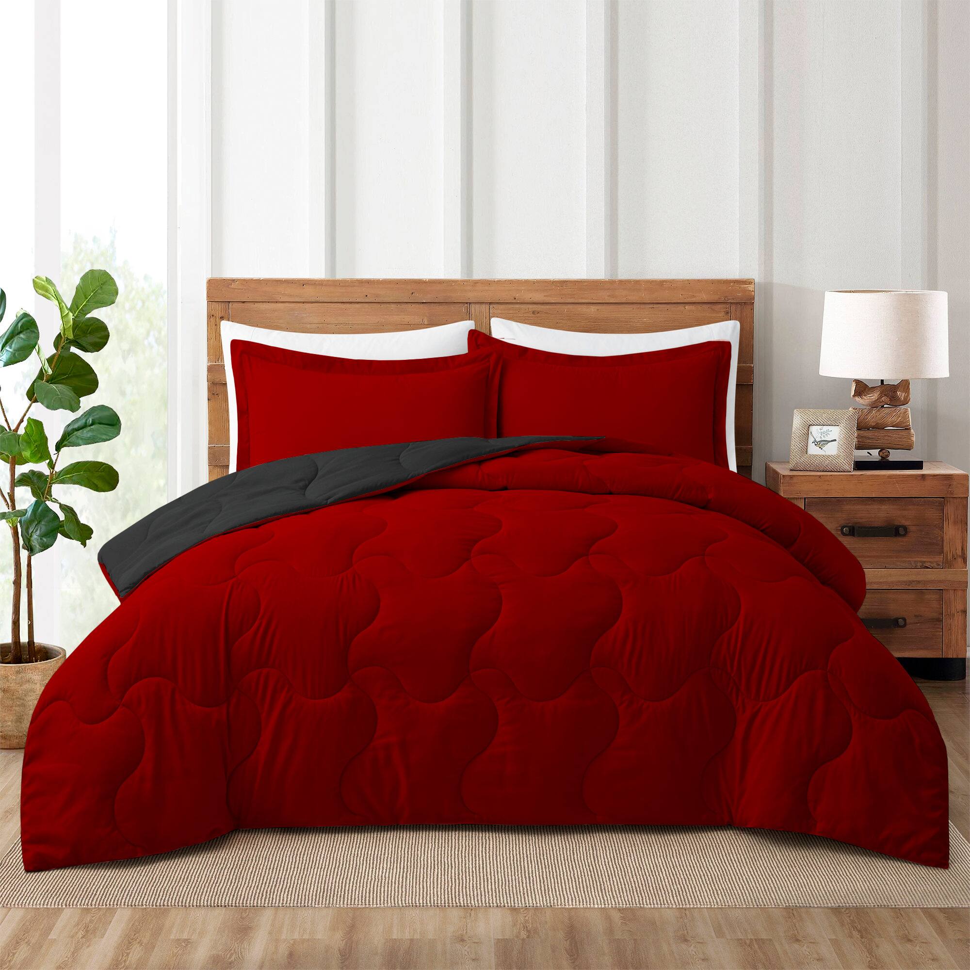 Front. Peace Nest - Peace Nest 3-Piece Lightweight Reversible Down Alternative Comforter Sets with Pillowcases - Black/Red.