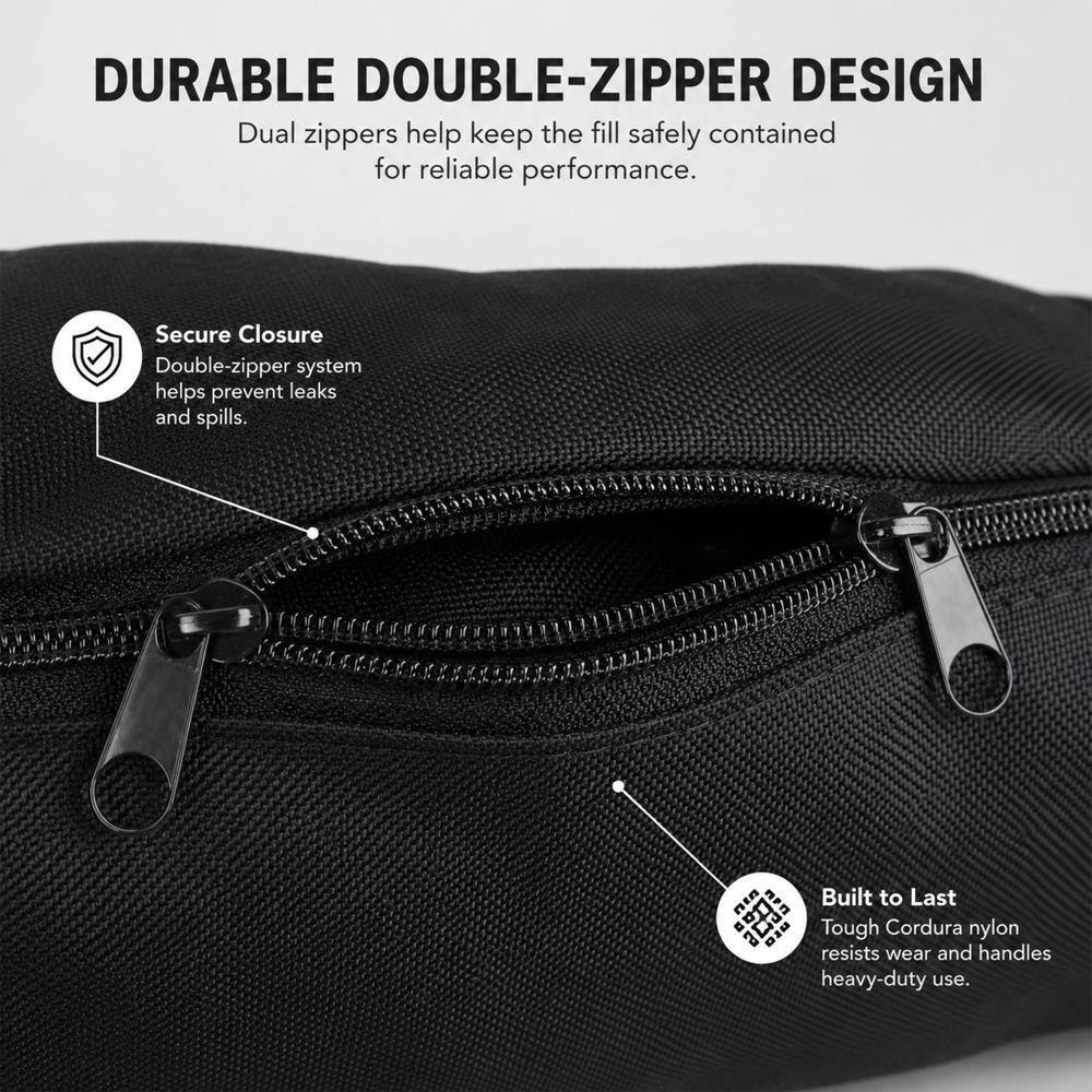 DURABLE DOUBLE-ZIPPER DESIGN  
Dual zippers help keep the fill safely contained for reliable performance.  
Secure Closure  
Double-zipper system helps prevent leaks and spills.  
Built to Last  
Tough Cordura nylon resists wear and handles heavy-duty use.