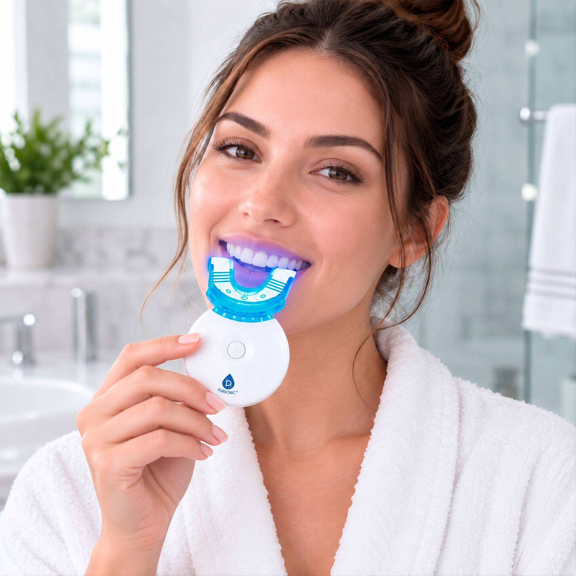 Left. Pursonic - PureWhite LED Whitening Treatment Kit.