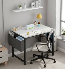 AOITUN - Computer Small Office Desk 31 Inch - Perfect for Dorms and Small Spaces, Compact Writing Desk - White