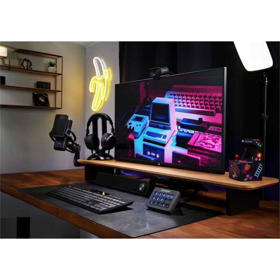 Alt View 1. Elgato - Elgato Stream Deck Scissor Keys - Cable Connectivity - USB 2.0 Type C Interface - 15 Key(s) - Windows 10 x64, Mac OS - P - Black.