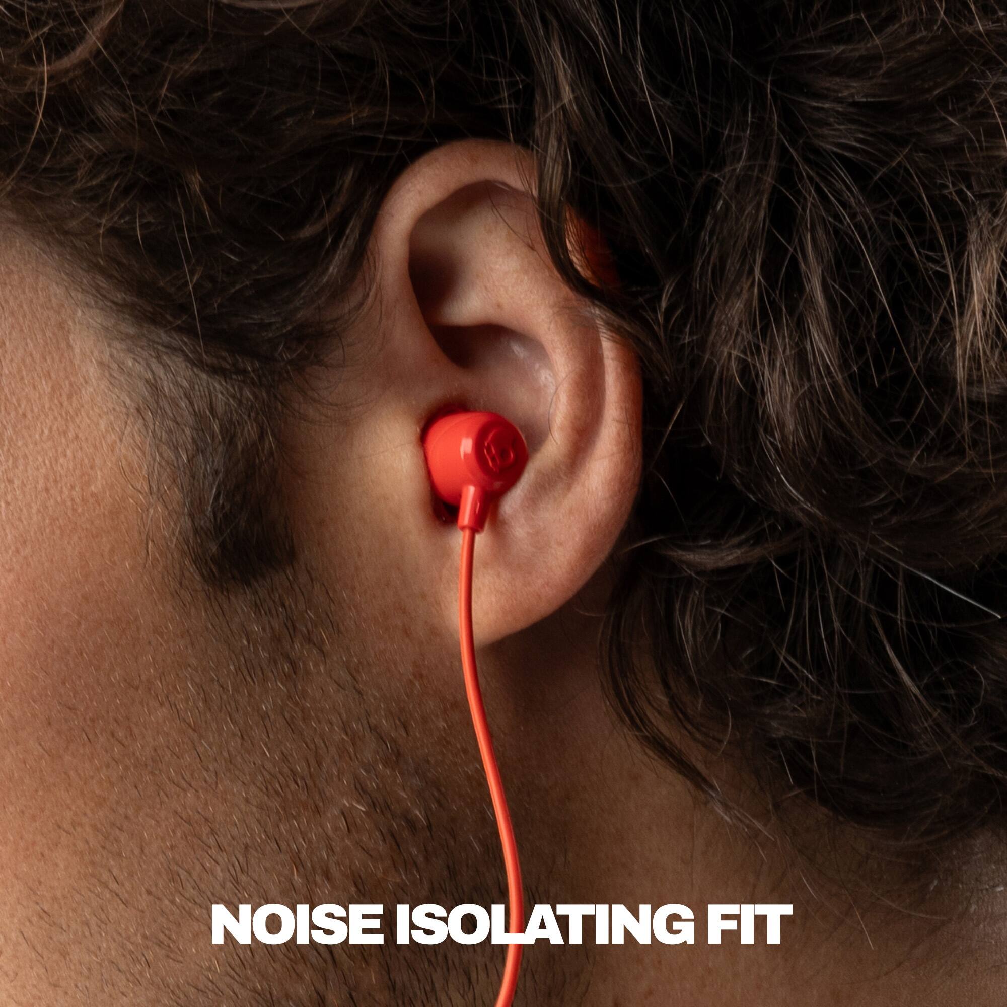 NOISE ISOLATING FIT
