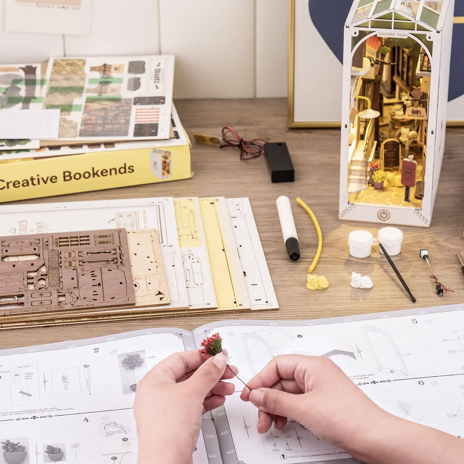 SUNTHINEG Pt M Creative Bookends SWO