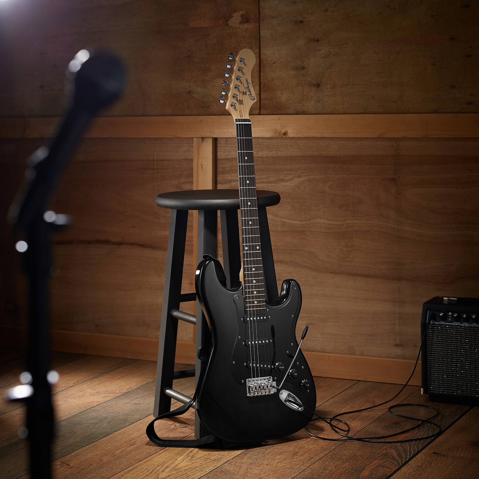 Alt View 6. Ashthorpe - 39-in Full-Size Electric Guitar Beginner Kit with Gig Bag - Black-Black.