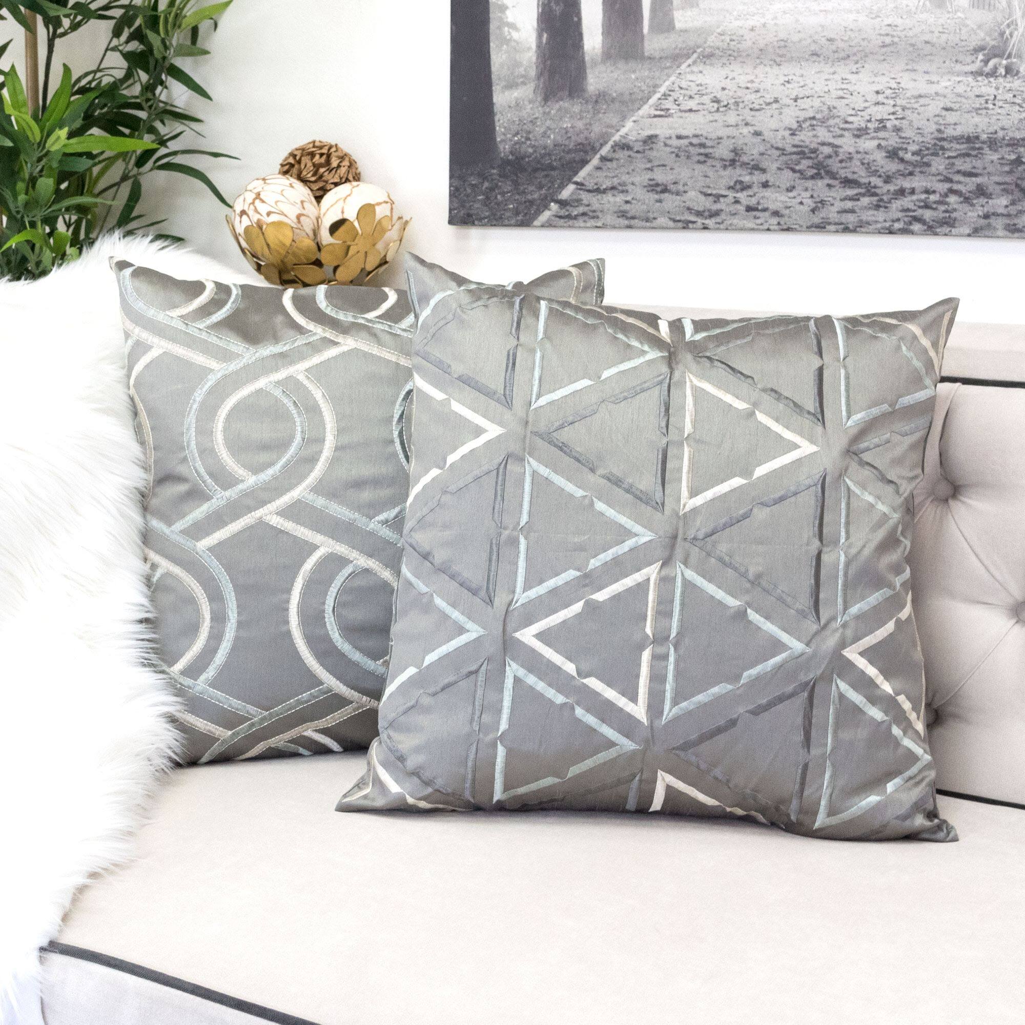 Left. LuXeo - Elenoh Geometric Throw Pillow - GRAY.