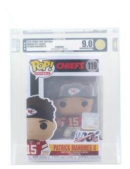 Kansas City Chiefs NFL Funko POP Vinyl Figure | Patrick Mahomes II | Rated AFA 9.0 - White