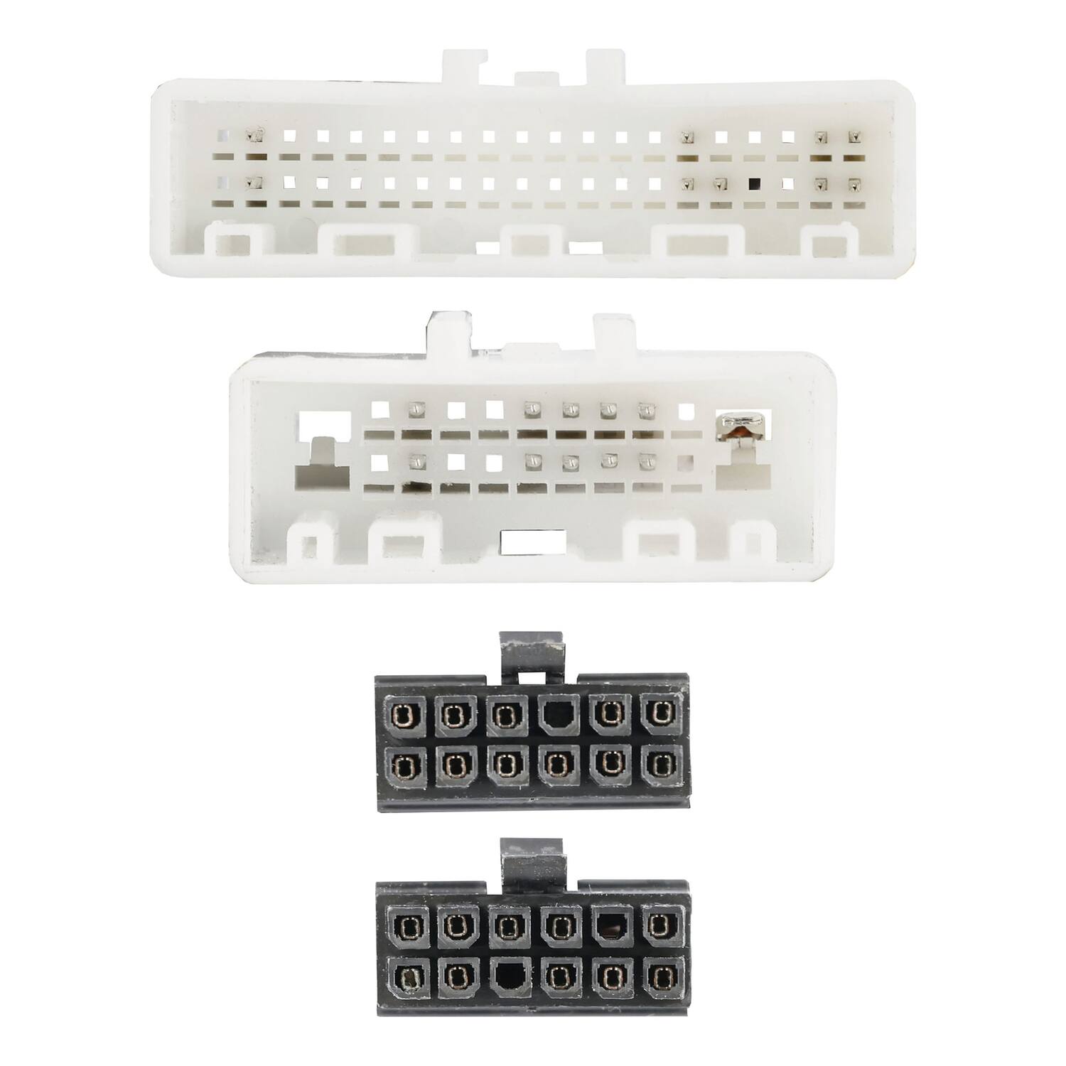 Left. AXXESS - AXDI-NIS1 Data Interface for 2020-2025 Nissan Kicks, Sentra, Non-Amplified Systems - Black.