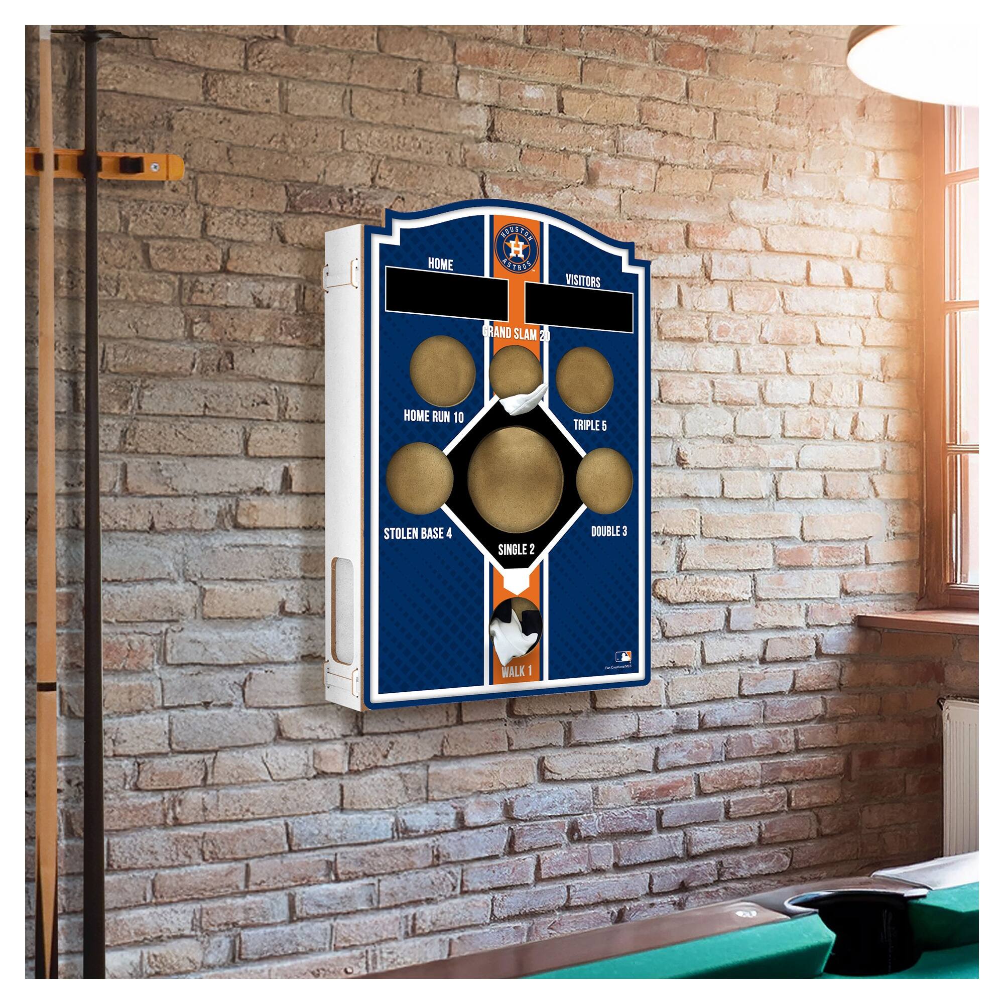 HOME  
- HOME RUN 10  
- TRIPLE 5  
- STOLEN BASE 4  
- SINGLE 2  
- DOUBLE 1  
- WALK 1  

VISITORS  
- GRAND SLAM 20