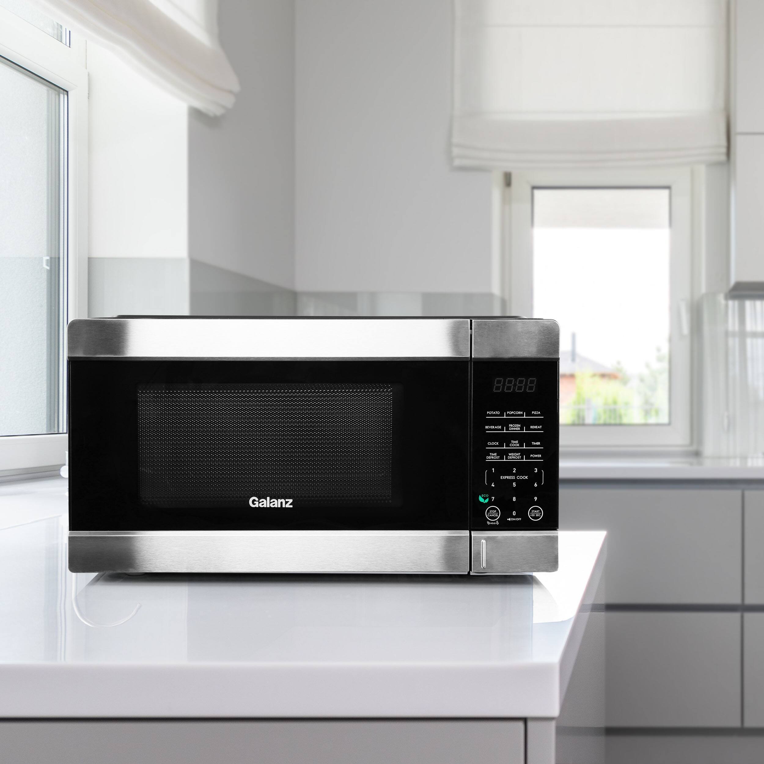 8888  
- I : - . - : - I . . : - - Sd . - . d 4 1 - - -  
4 Galanz 1 . + - 1

Corrected text:  
8888  
- I : - . - : - I . . : - - Sd . - . d 4 1 - - -  
4 Galanz 1 . + - 1