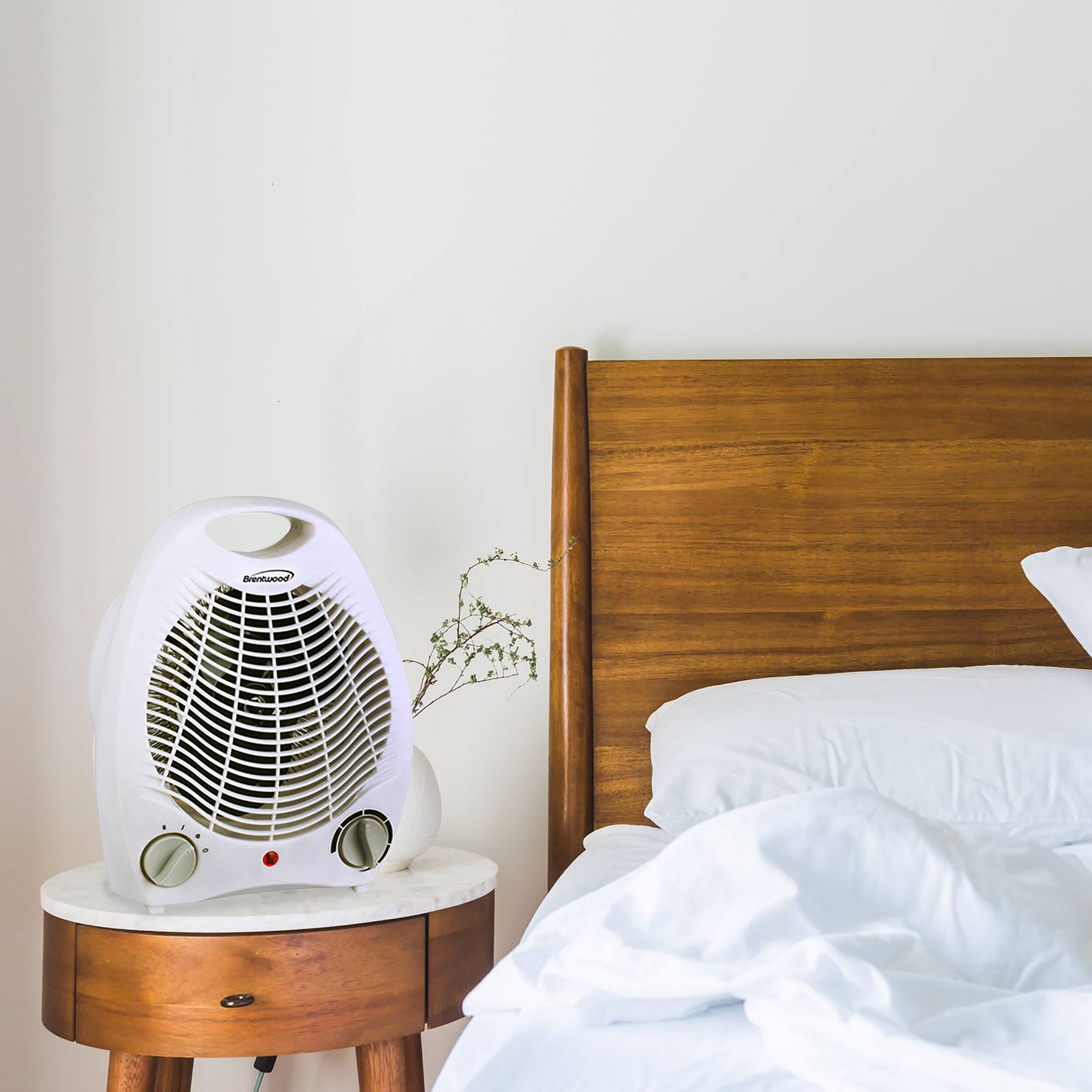 Alt View 1. Brentwood - Brentwood 1500 watt 2 in 1 Fan Heater - White.