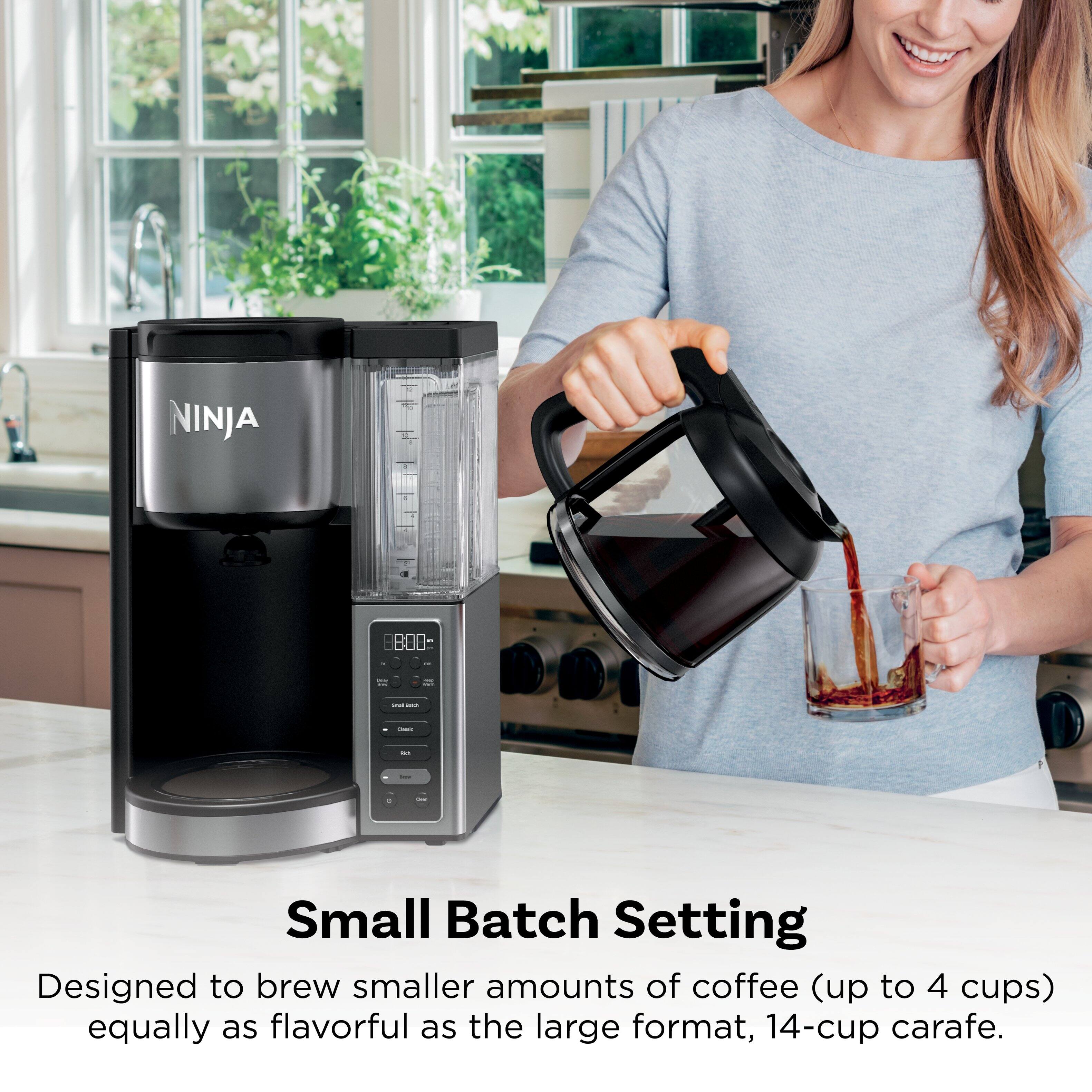 NINJA B00- I I I : - . : Small Batch Setting  
Designed to brew smaller amounts of coffee (up to 4 cups) equally as flavorful as the large format, 14-cup carafe.