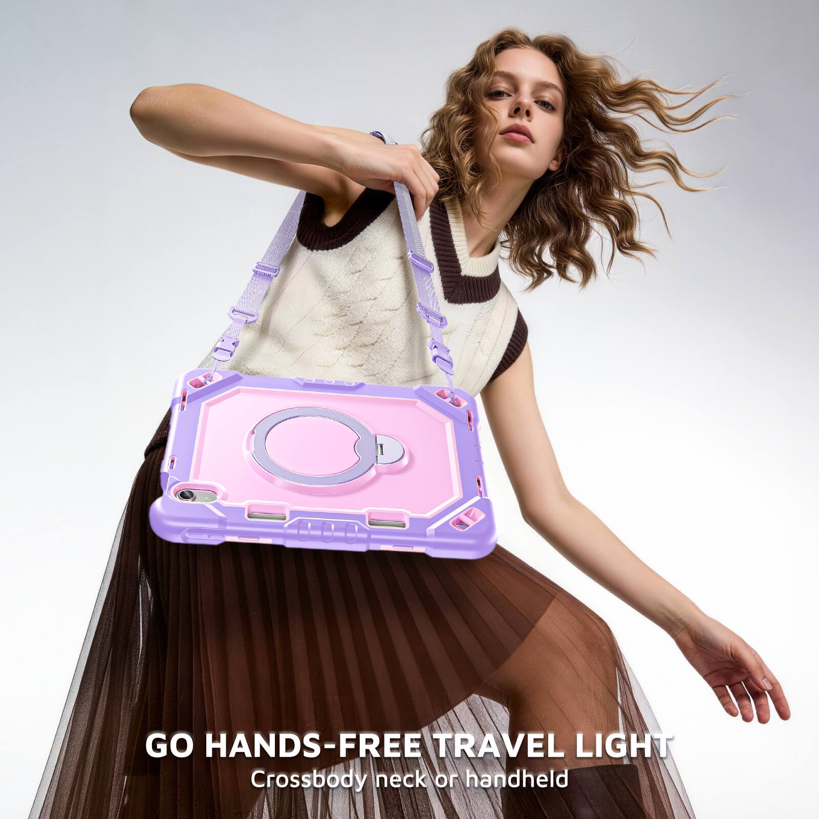 GO HANDS-FREE TRAVEL LIGHT  
Crossbody neck or handheld