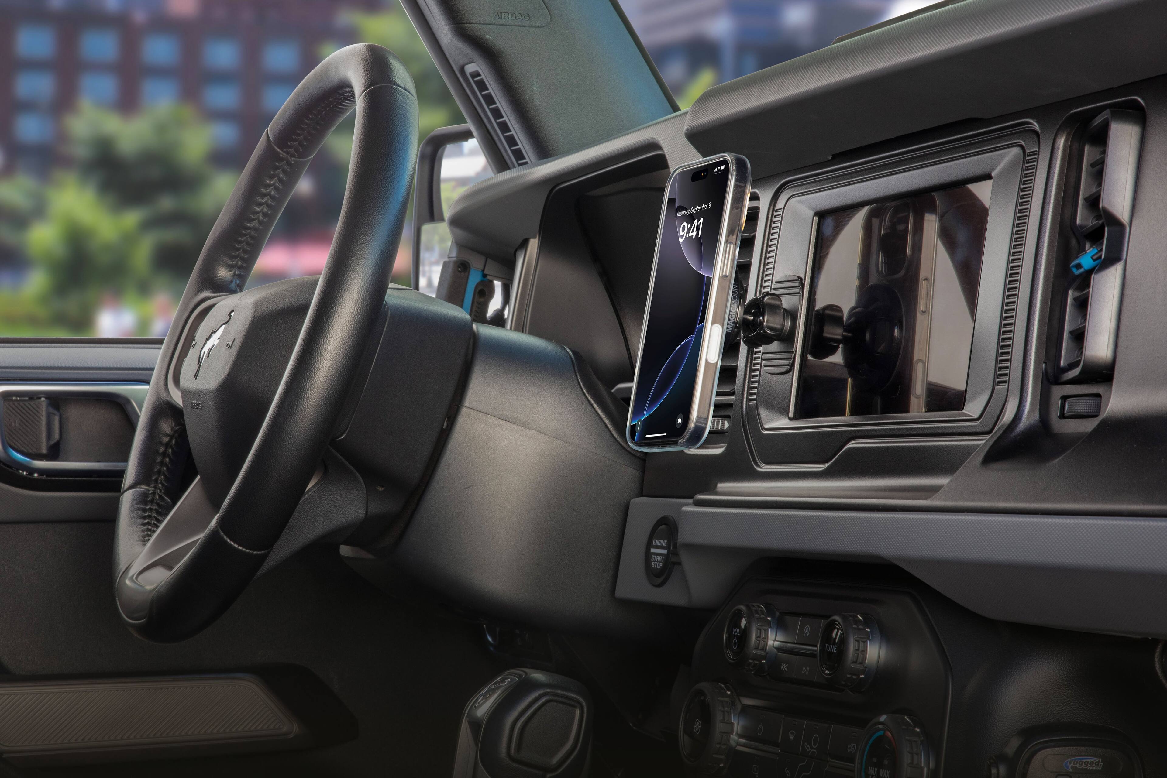 NDAO - M - 9:41 OC  DEN 1 1P 6 8 N TINE 8e B B Ugged