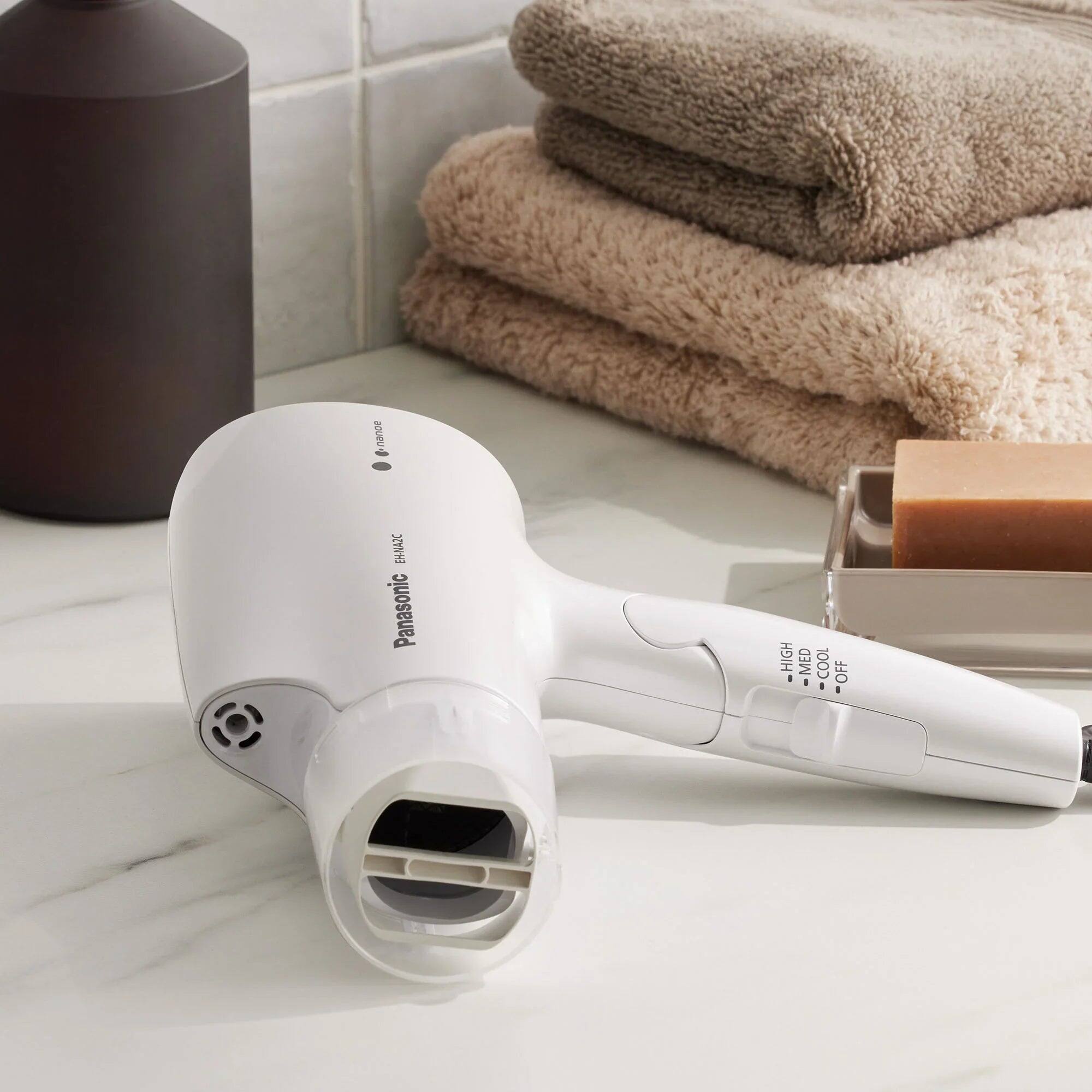 nanoe  
EH-NA2C Panasonic  
HIGH  
MED  
COOL  
OFF