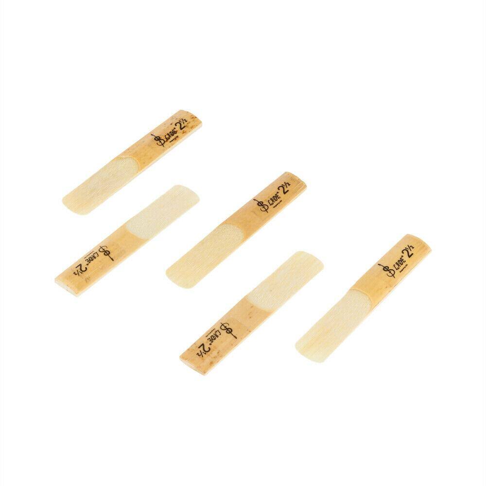 The text on the image appears to be a series of measurements and symbols. Here is the corrected and grouped text:

- 27 Bs SAOE 2/ $ LADE - m 3017 $ 2/ 2/2 $ CIDE, 3017 $ 2%/ 

This seems to be a mix of numbers, letters, and symbols, possibly indicating some form of code or measurement. Without additional context, it's challenging to determine the exact meaning or correction.