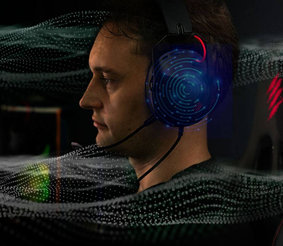 Angle. Mad Catz - Mad Catz - P.I.L.O.T. 3 Gaming Headset with Mad Pro Earcups - Over-ear - Black - BLACK.