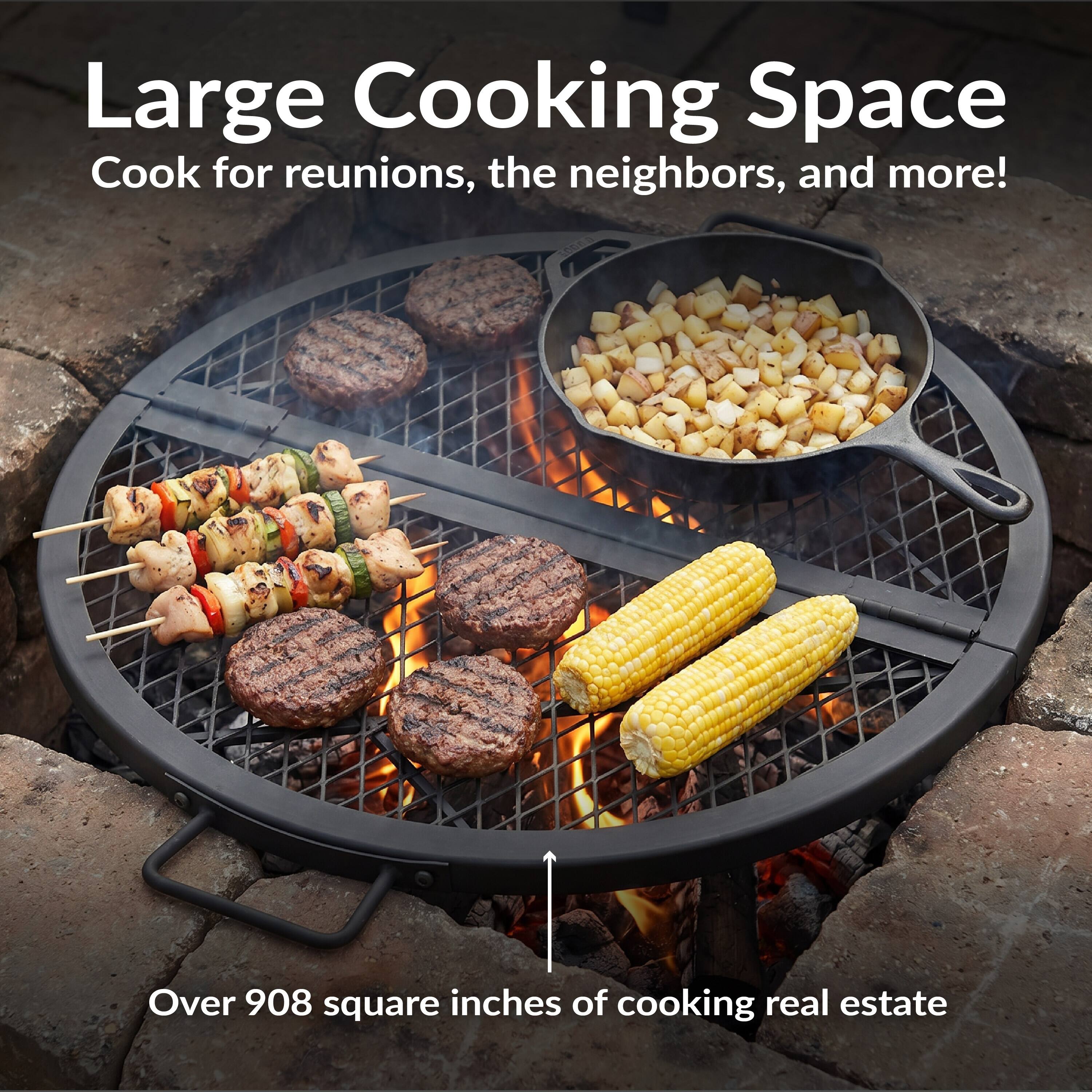 Large Cooking Space  
Cook for reunions, the neighbors, and more!  
Over 908 square inches of cooking real estate