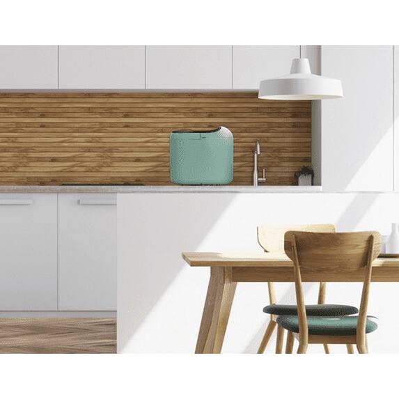 Alt View 1. Stock Preferred - Countertop Ice Maker, 33 lb per 24 h, Bullet Ice, Basket and Scoo - Green - Green.