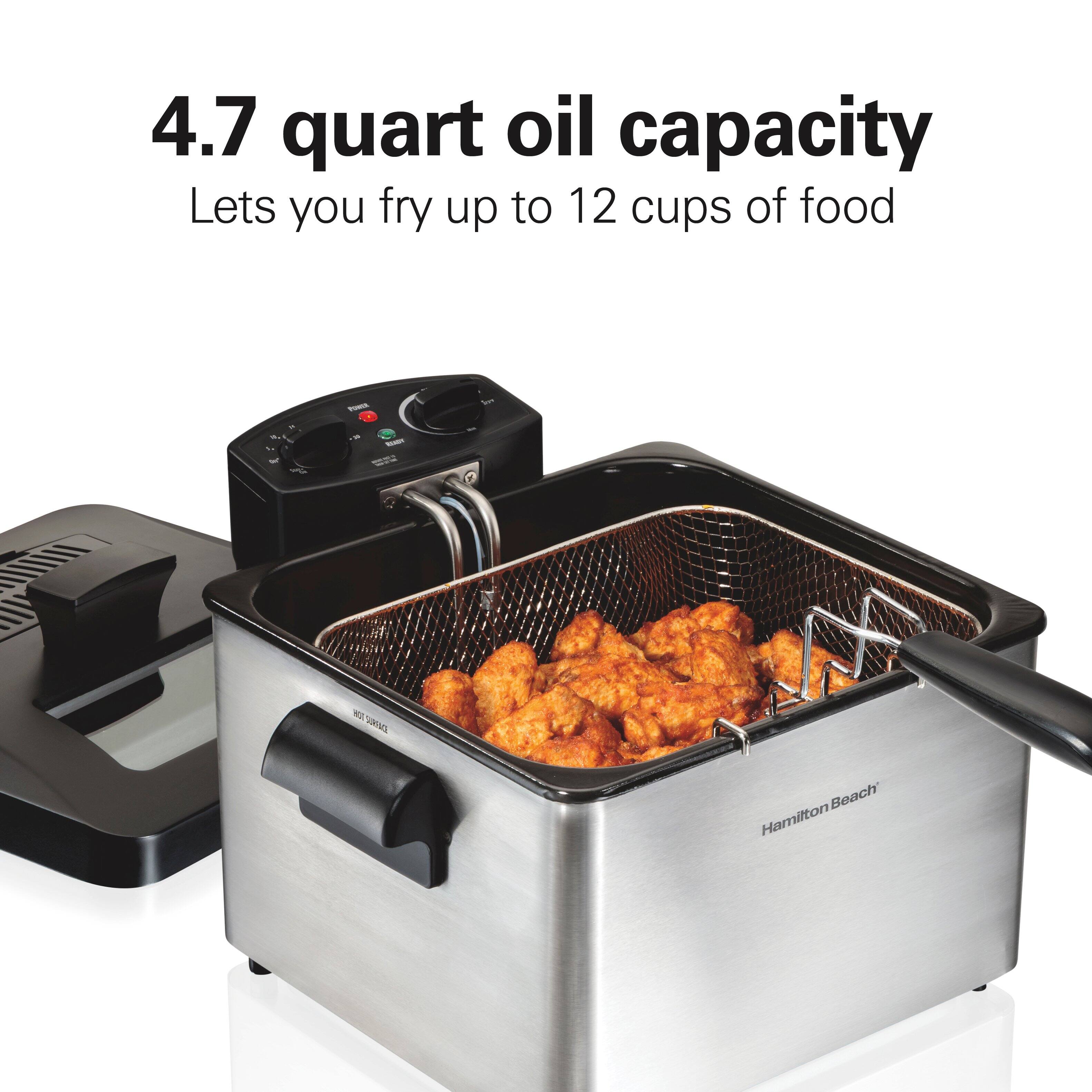 4.7 quart oil capacity  
Lets you fry up to 12 cups of food