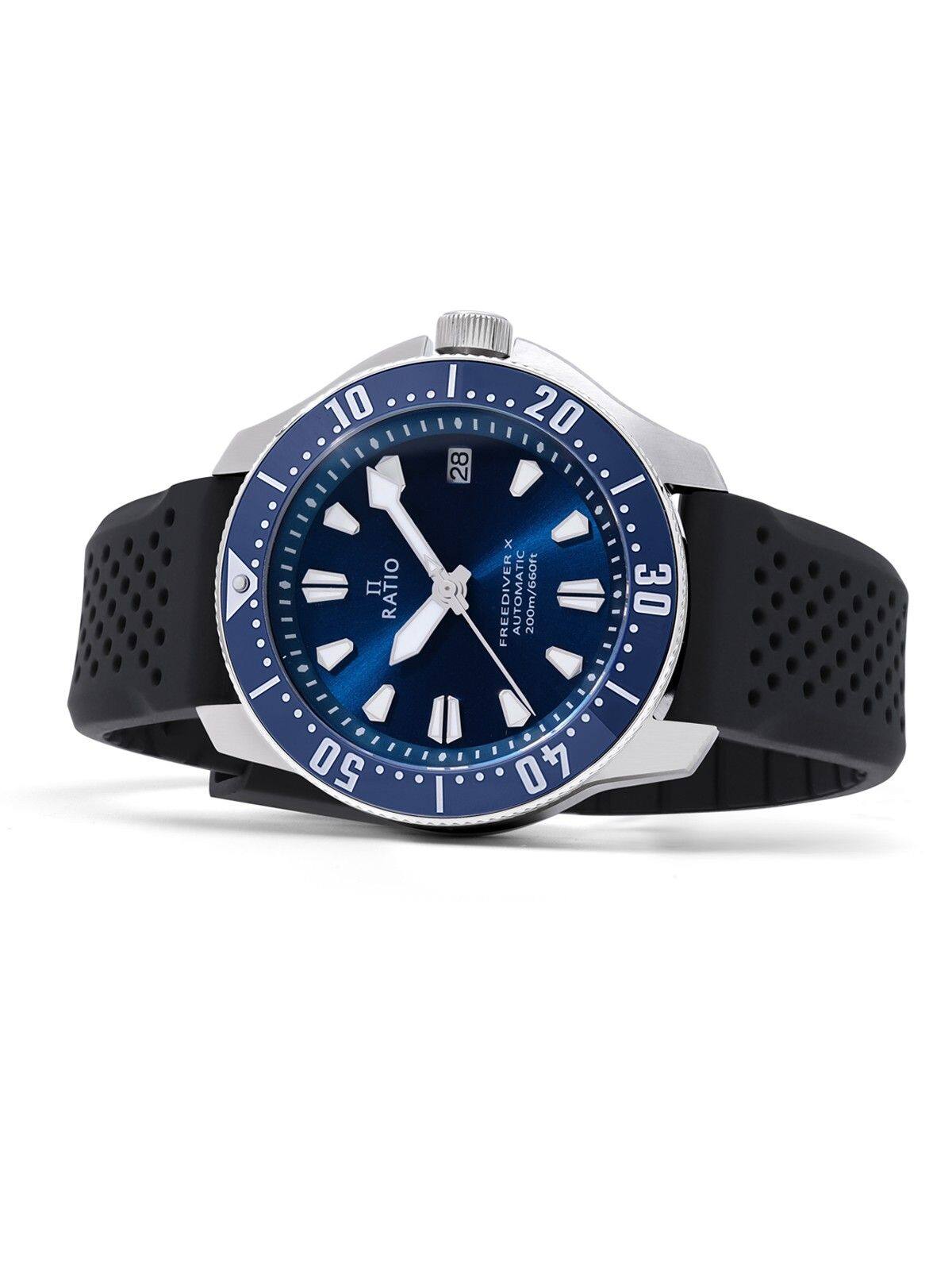 10 I = RATIO 50 28 20 I x FREEDIVER AUTOMATIC 200m/660ft = 30 40