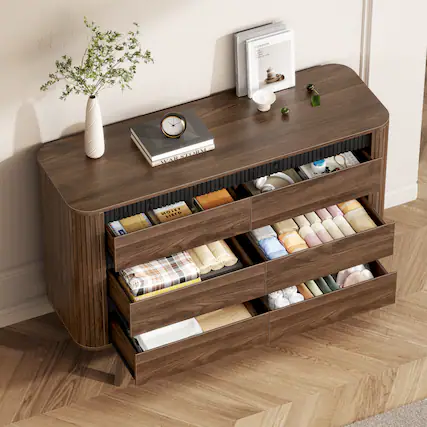 LONDON I d - I - HO2 LEAR : LIETD ET