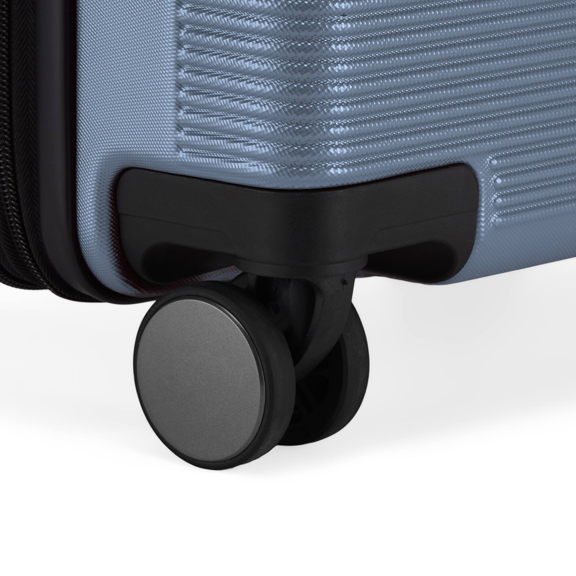 Alt View 5. Bugatti - Bugatti Brussel 3 Piece Hardside Luggage Set - STORMY.