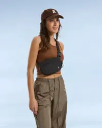 tomtoc - SlingBean-T32 1.5L Sling Bag with RFID Blocking, Belt Bag Fanny Pack Waist Bag Crossbody Bag for Travel, Everyday - Black - Front_Zoom