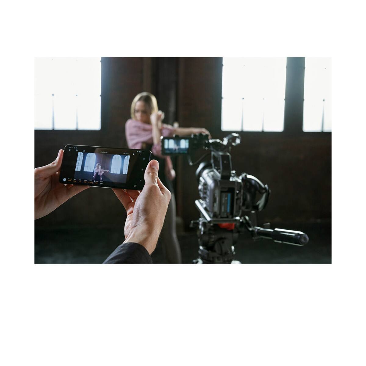 Alt View 8. Sony - Sony FX6 Full-Frame Cinema Camera - Black.