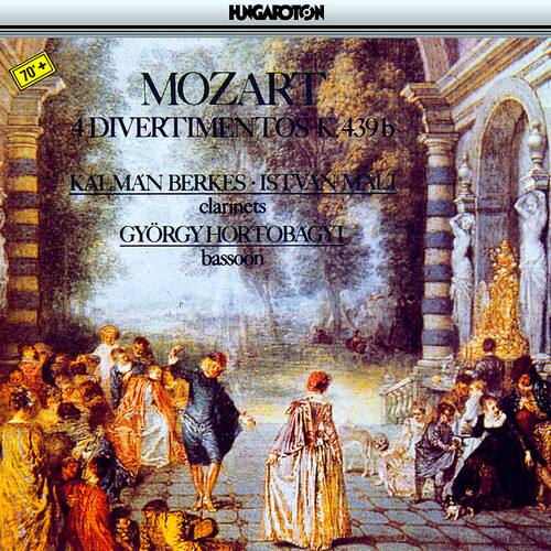 HUNGAROTON

MOZART  
4 DIVERTIMENTOS K. 439b

KALMAN BERKES • ISTVÁN MALI  
clarinets  
GYÖRGY HORTOBÁGYI  
bassoon