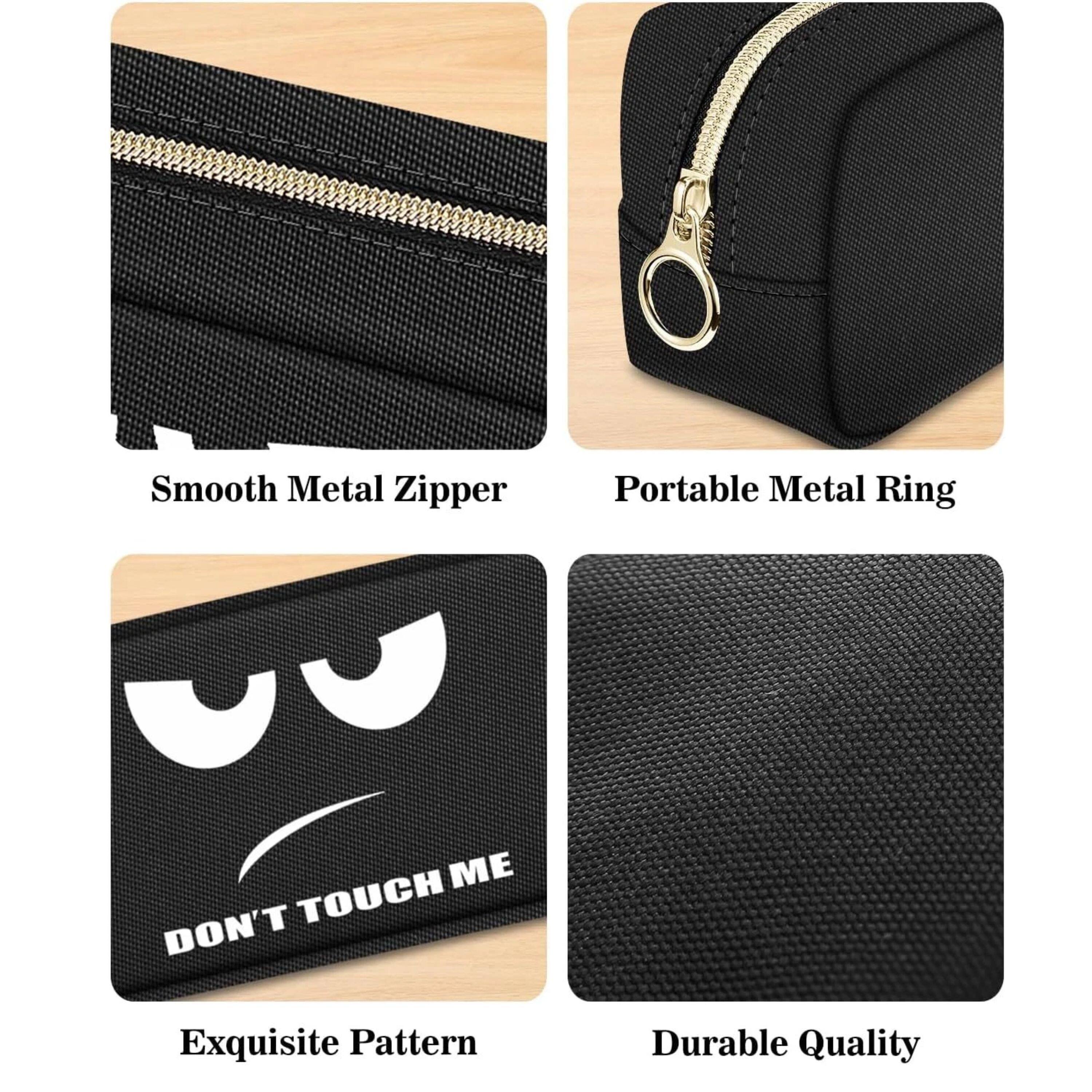 Smooth Metal Zipper  
Portable Metal Ring  
Exquisite Pattern  
Durable Quality